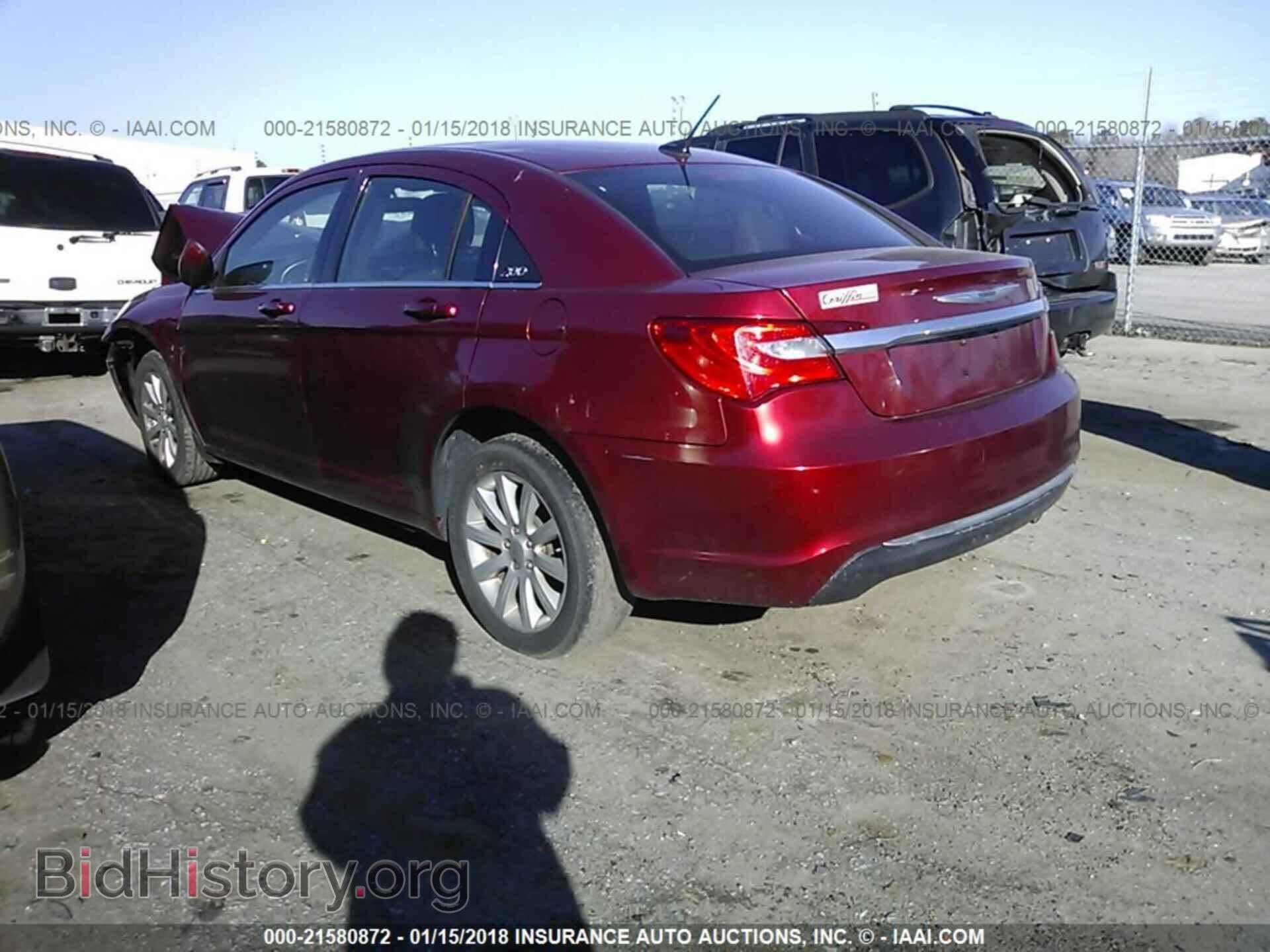2013 Chrysler 200 - VIN: 1C3CCBBB6DN600355 - Фото 3
