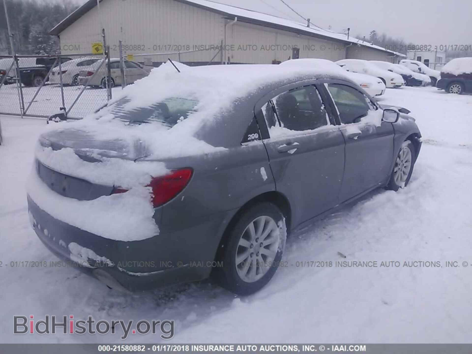 2012 Chrysler 200 - VIN: 1C3CCBBB0CN152919 - Фото 4