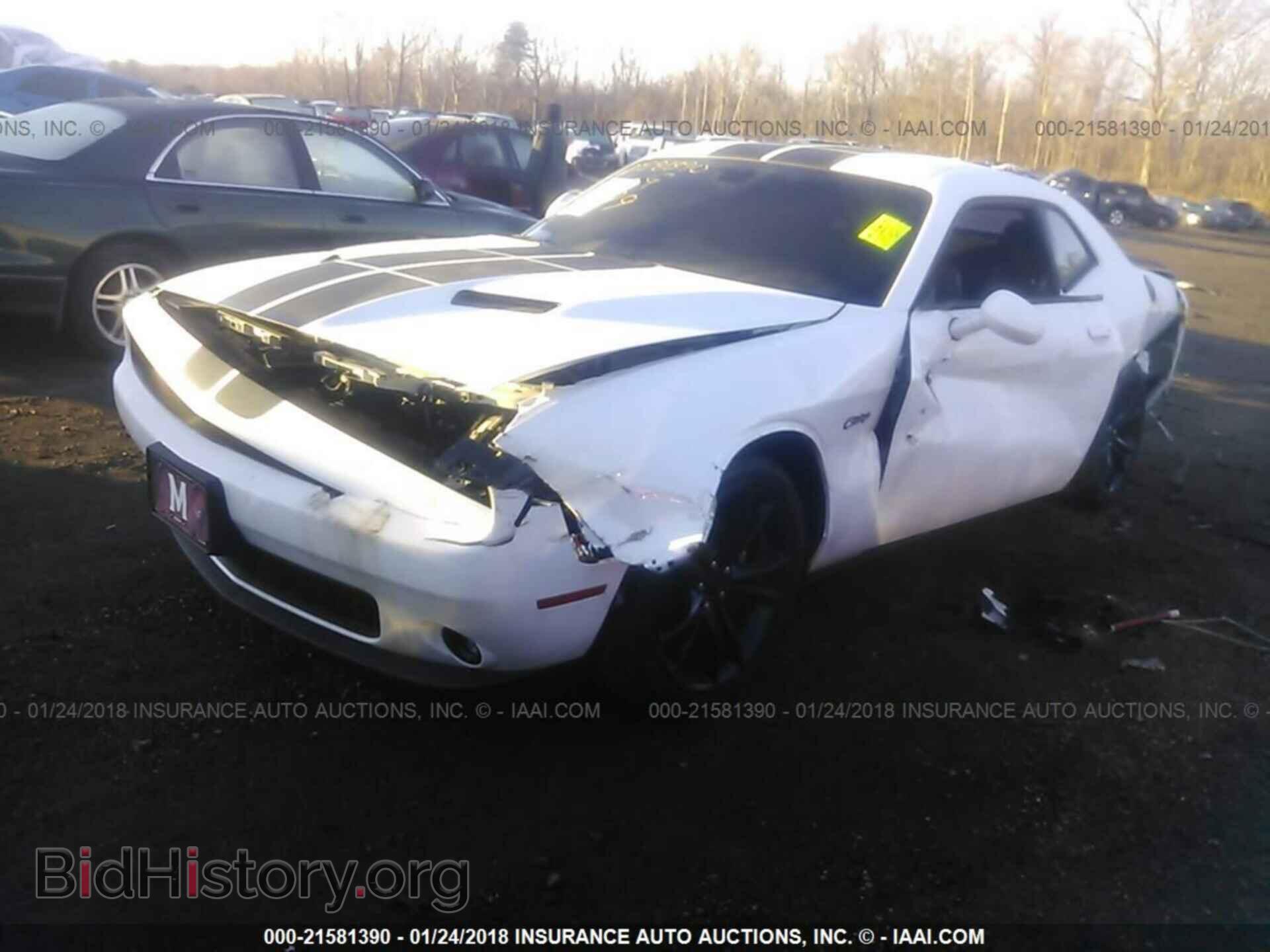 2016 Dodge Challenger - VIN: 2C3CDZAGXGH264371 - Фото 2
