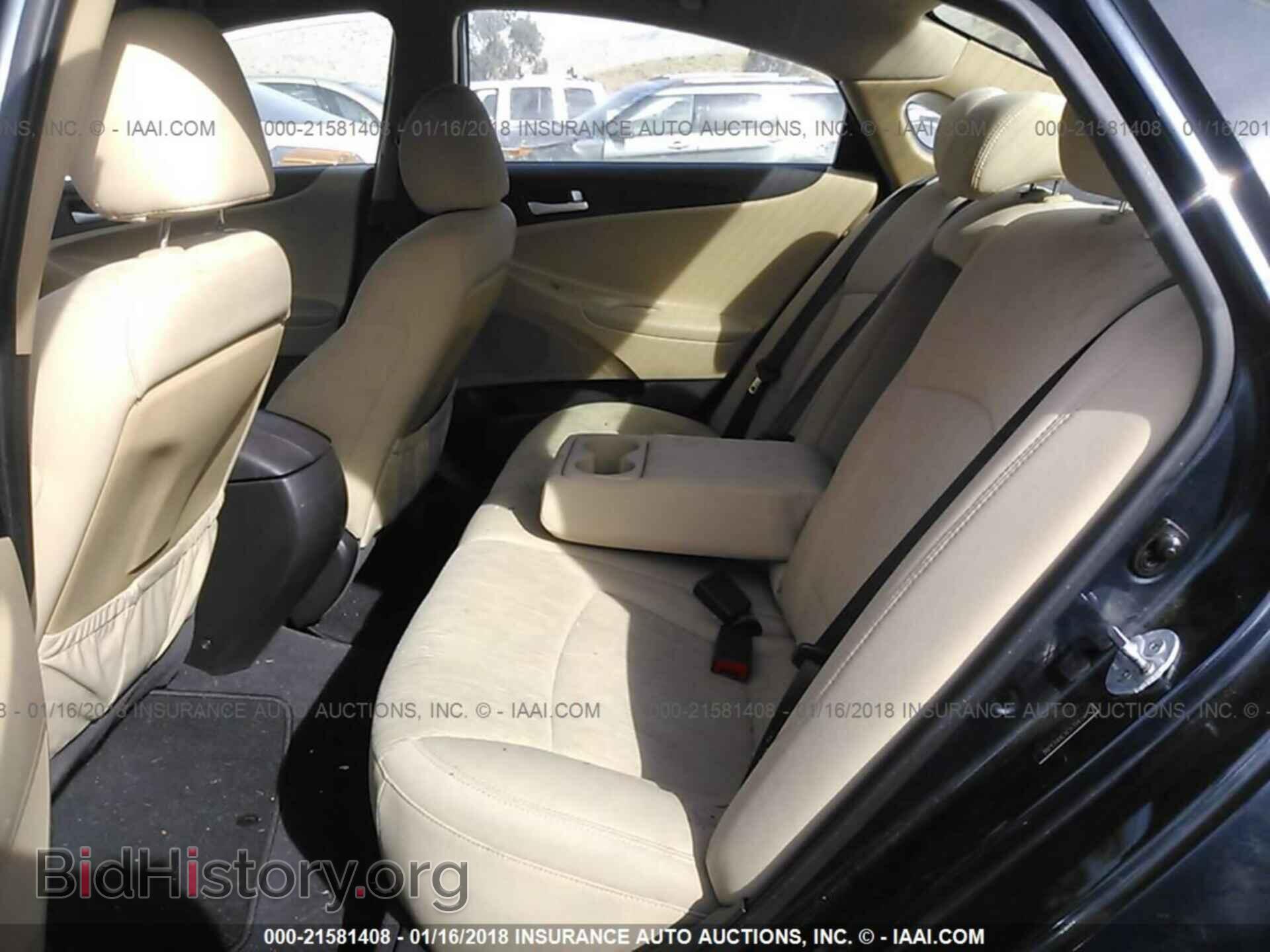 2012 Hyundai Sonata - VIN: 5NPEB4ACXCH394341 - Фото 8