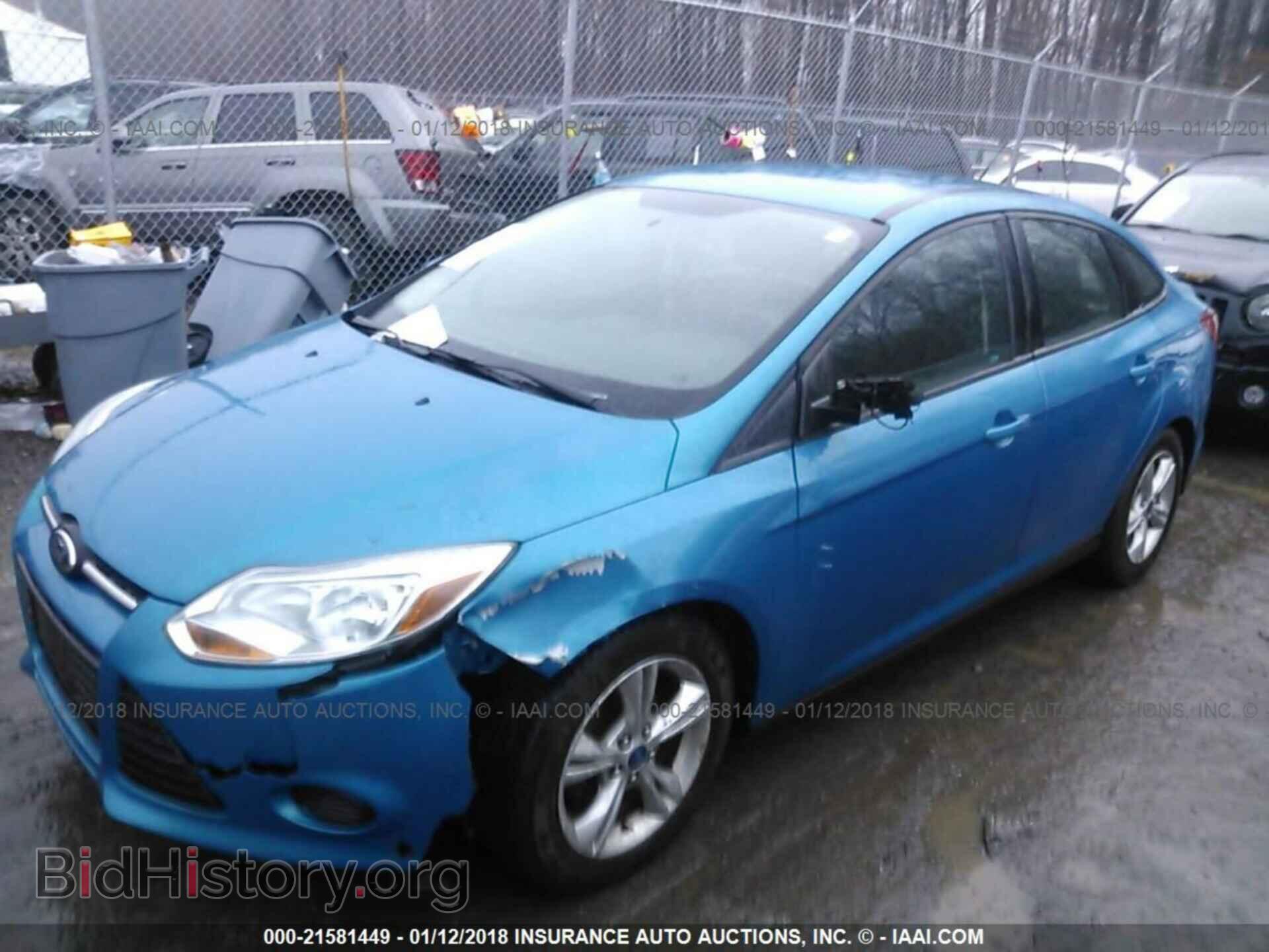 2014 Ford Focus - VIN: 1FADP3F29EL104814 - Photo 2