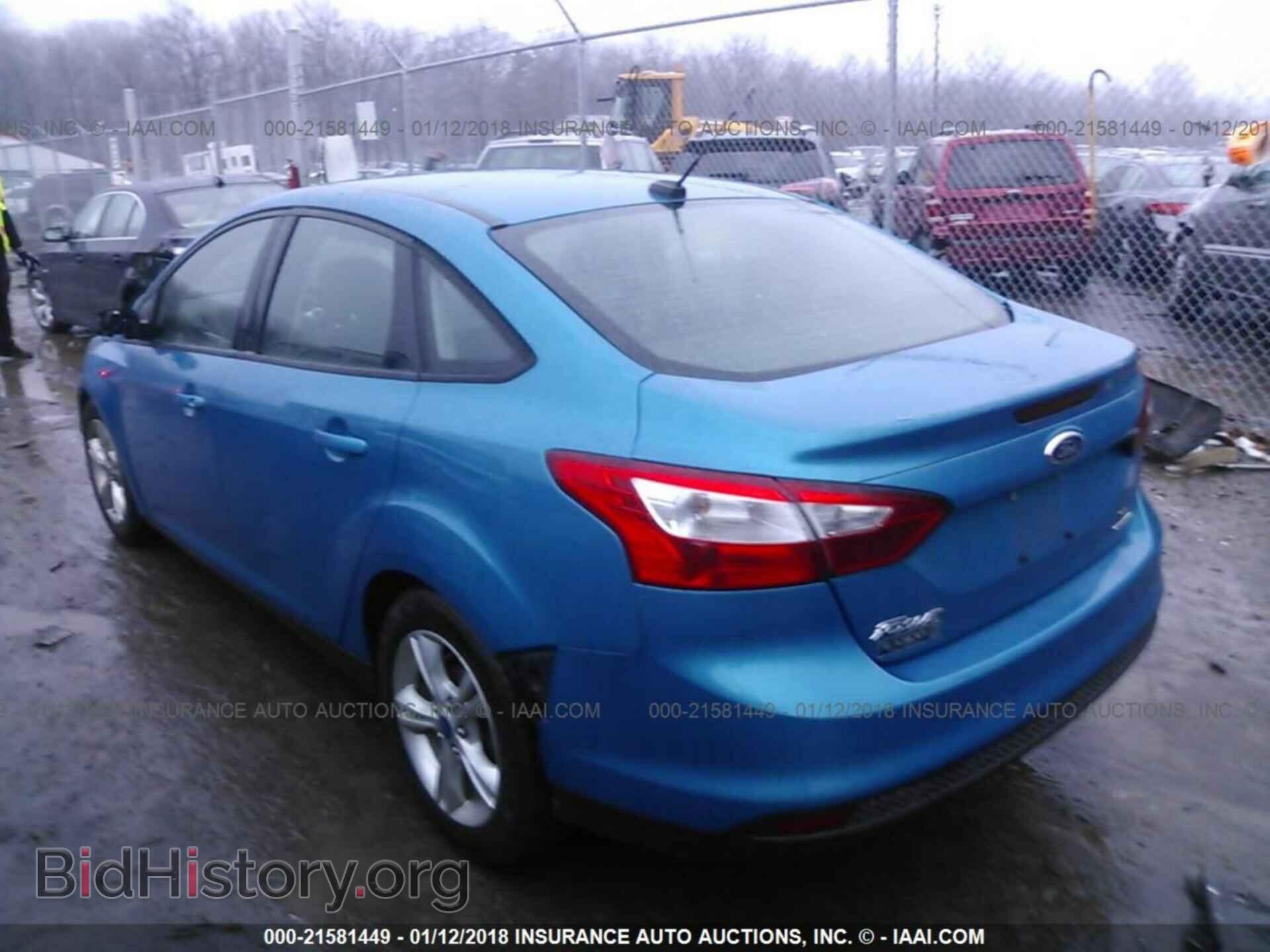 2014 Ford Focus - VIN: 1FADP3F29EL104814 - Photo 3