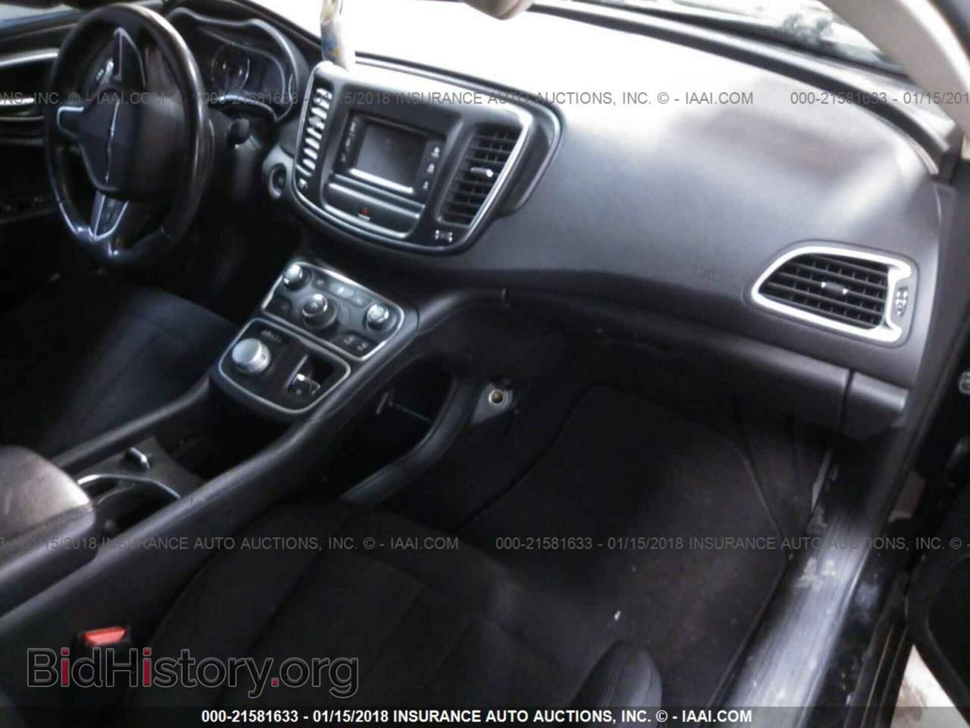 2015 Chrysler 200 - VIN: 1C3CCCAB5FN599113 - Фото 5