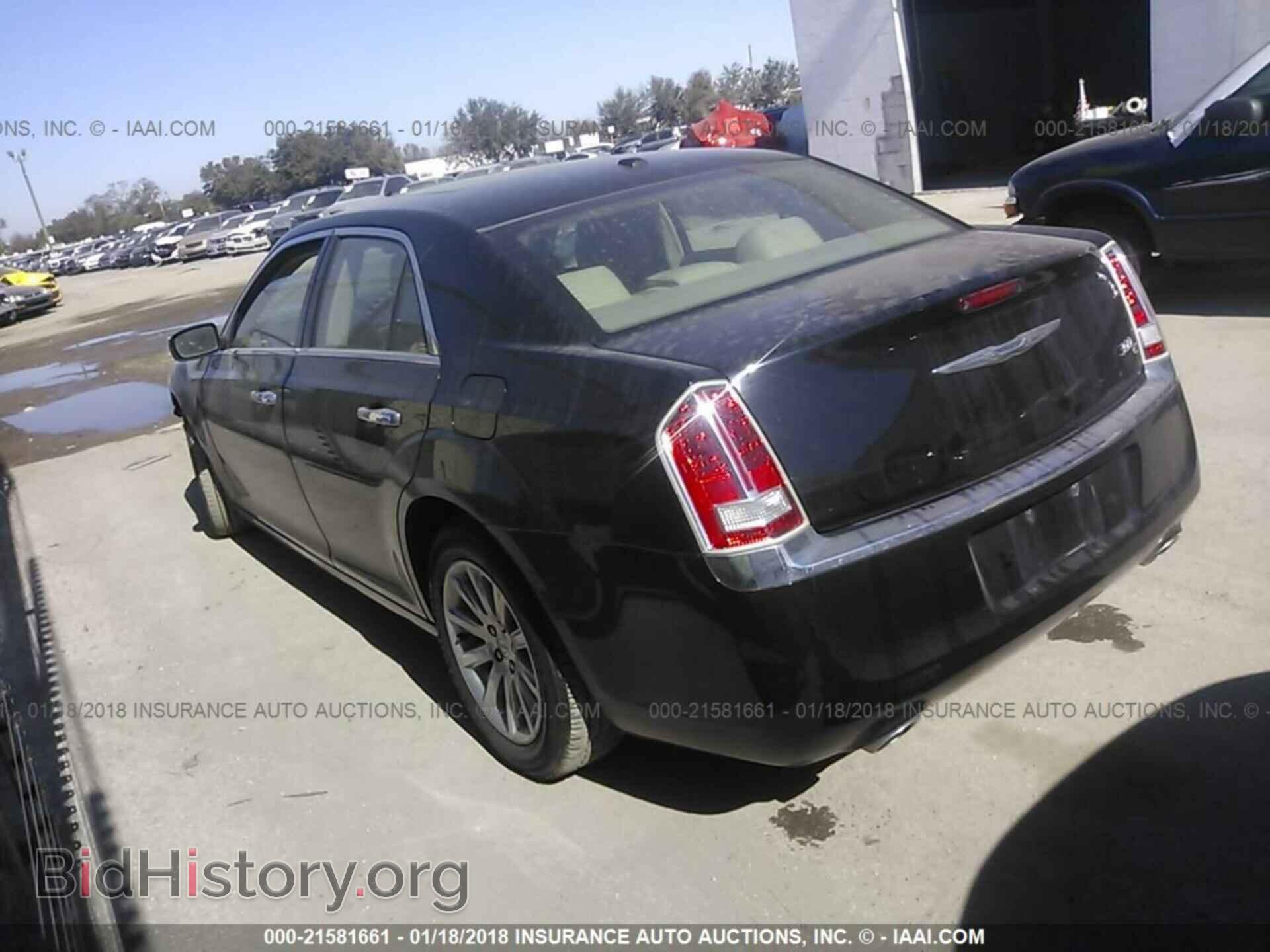 2013 Chrysler 300c - VIN: 2C3CCAEG5DH545794 - Фото 3