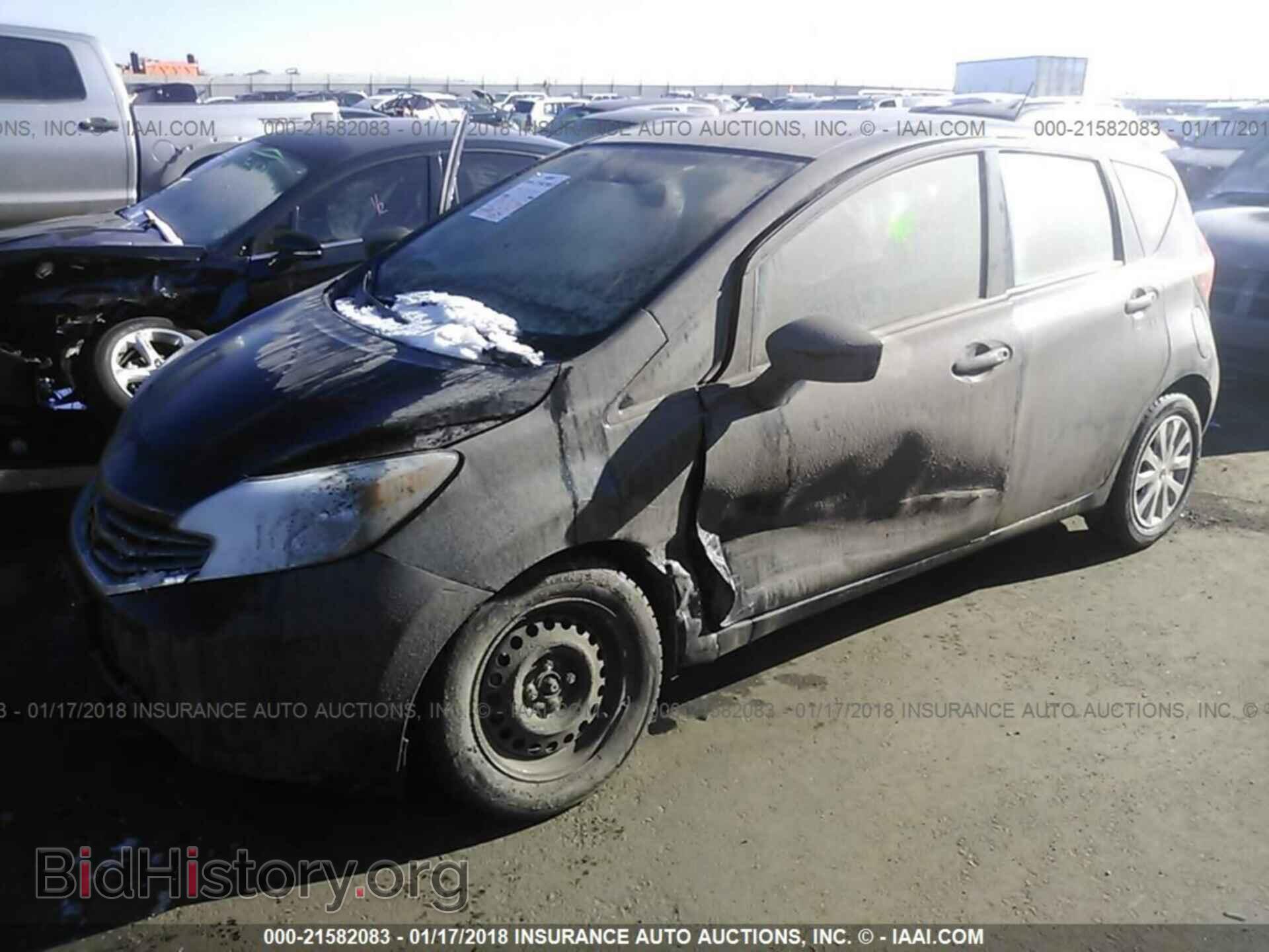 2016 Nissan Versa note - VIN: 3N1CE2CP6GL356665 - Фото 2