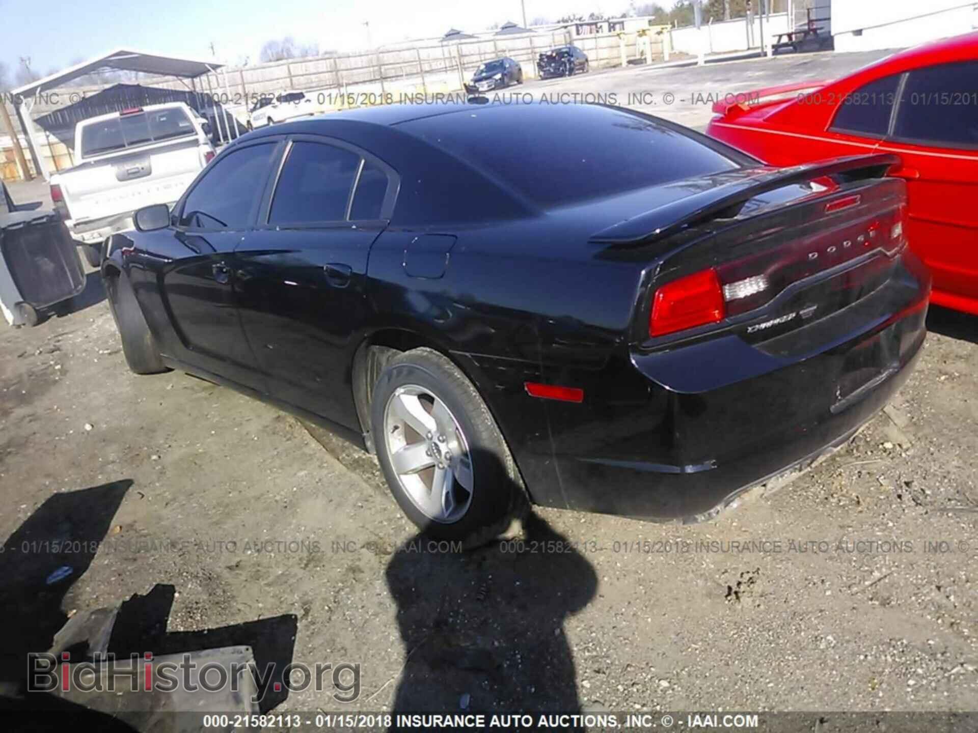 2012 Dodge Charger - VIN: 2C3CDXHG1CH113097 - Фото 3
