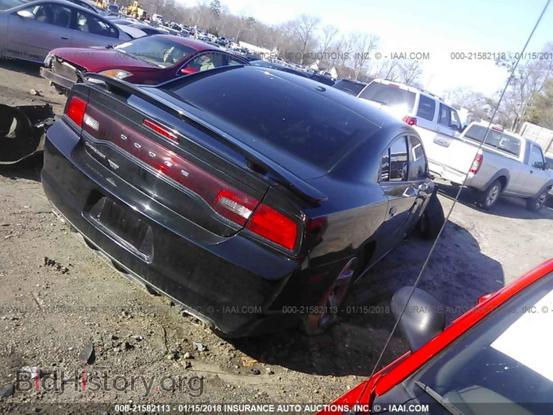 2012 Dodge Charger - VIN: 2C3CDXHG1CH113097 - Фото 4