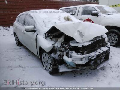 2012 Ford FOCUS, white — VIN 1FAHP3K22CL337700, IAAI