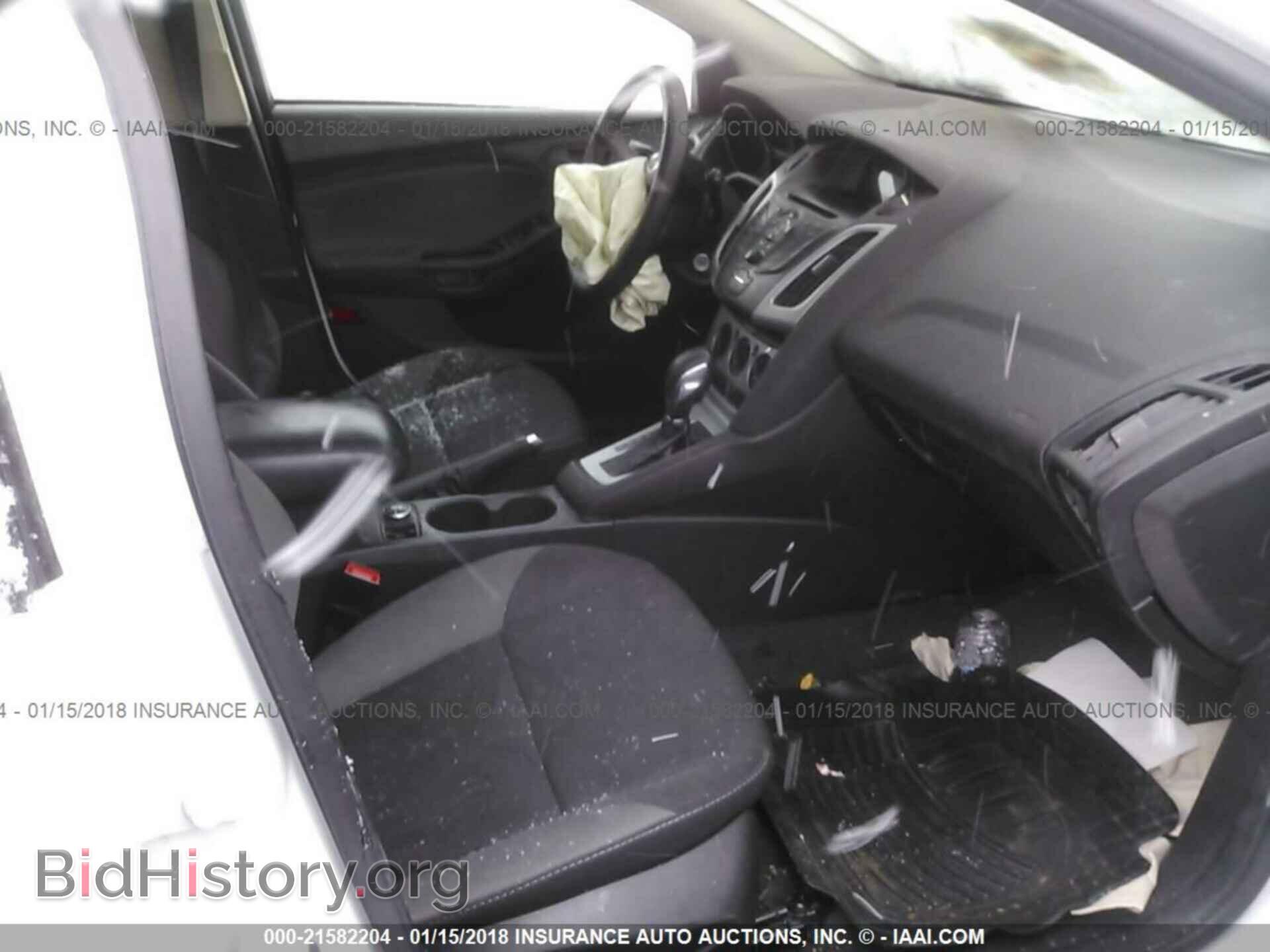 2012 Ford Focus - VIN: 1FAHP3K22CL337700 - Фото 5