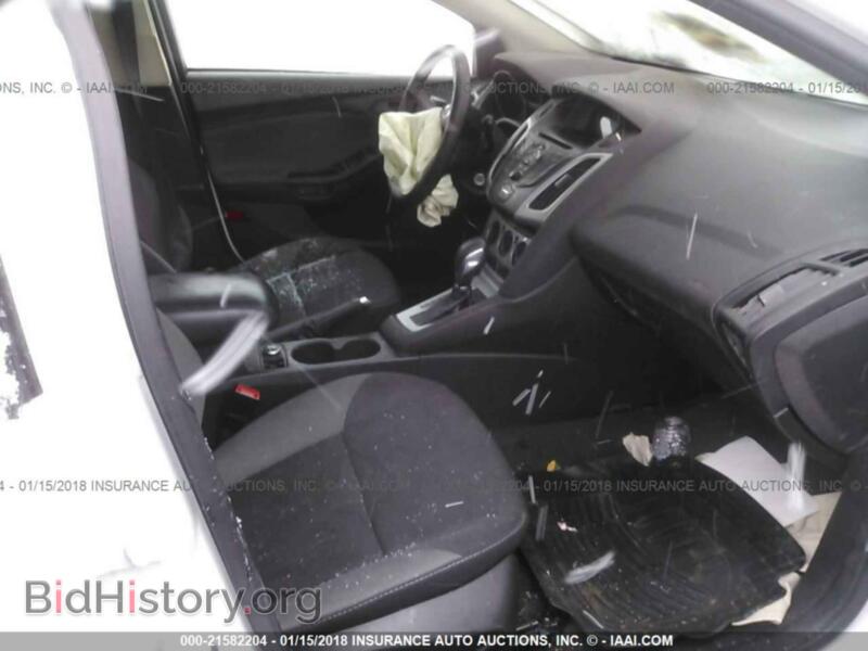 2012 Ford FOCUS (VIN 1FAHP3K22CL337700) — фото 5 из 10