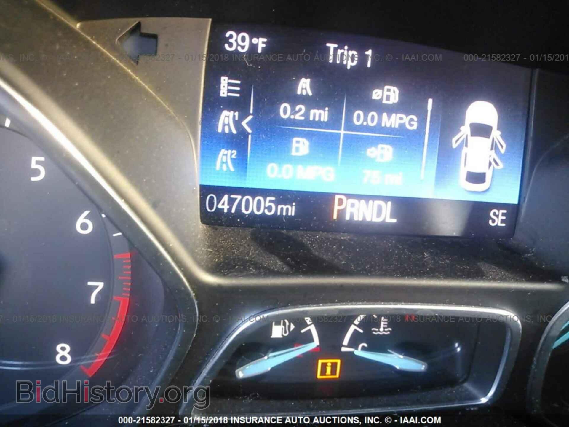 2015 Ford Focus - VIN: 1FADP3F25FL206077 - Photo 7