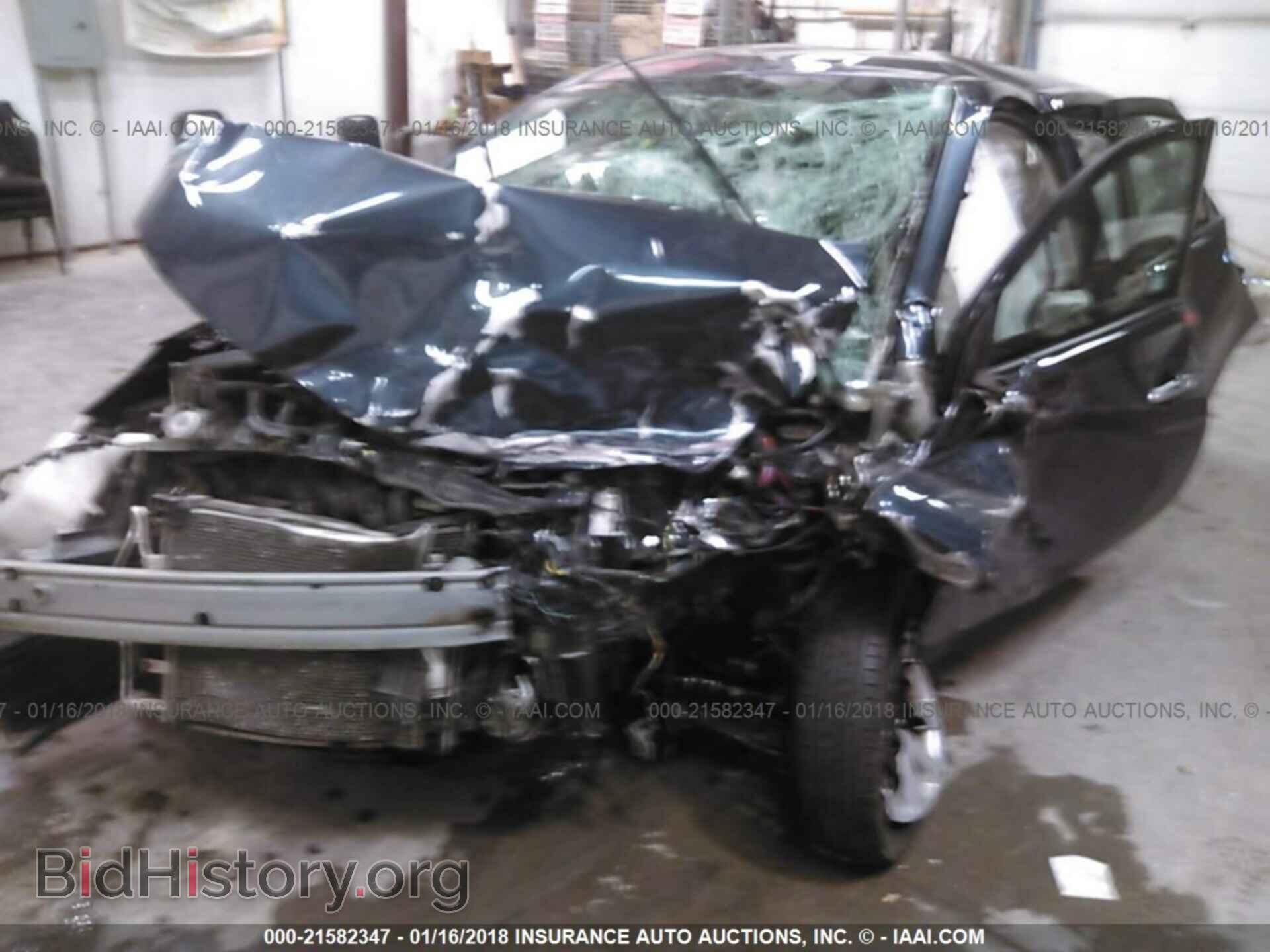 2017 Nissan Versa - VIN: 3N1CN7AP3HL813269 - Фото 2