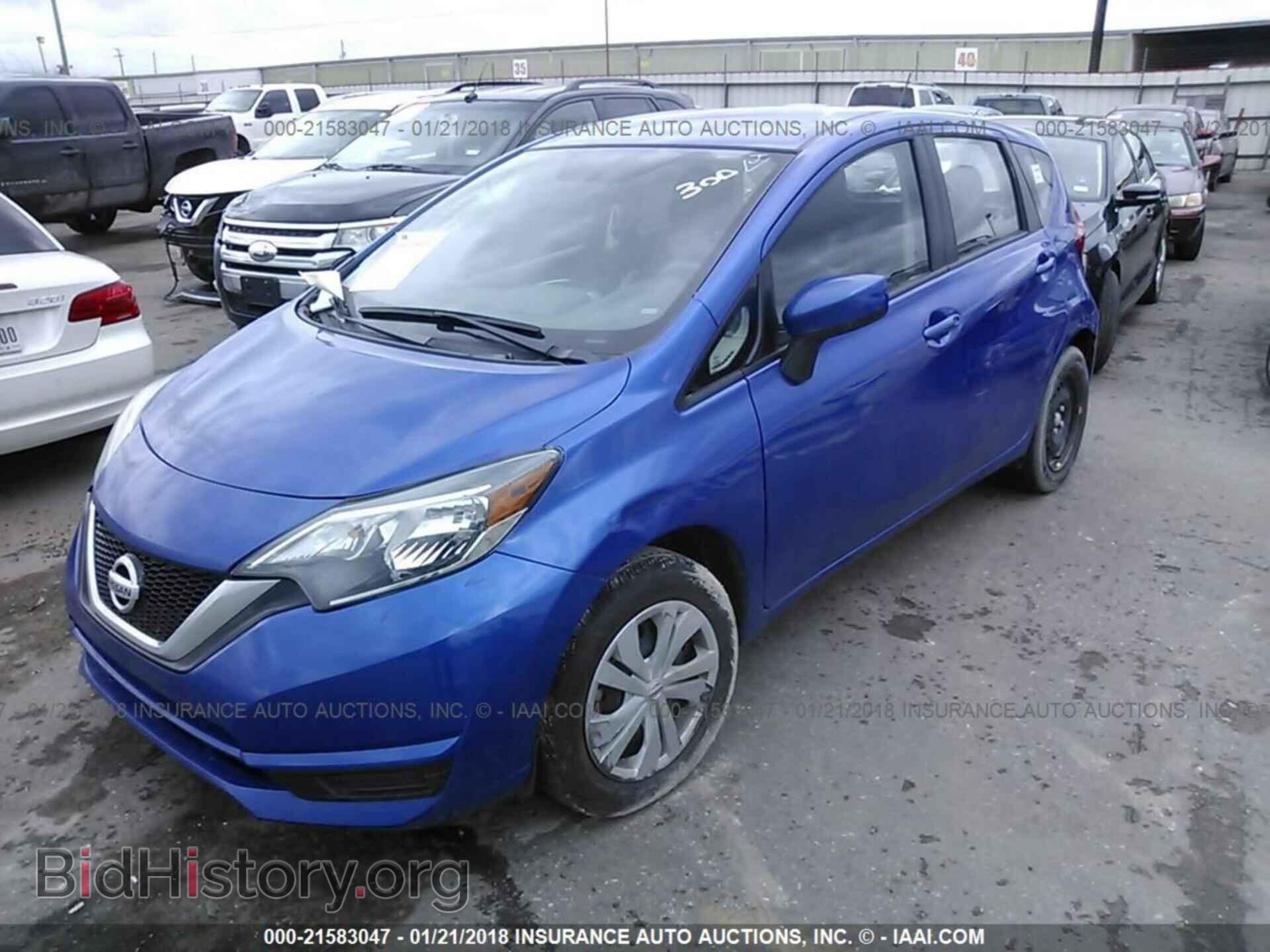 2017 Nissan Versa note - VIN: 3N1CE2CP3HL357774 - Photo 2
