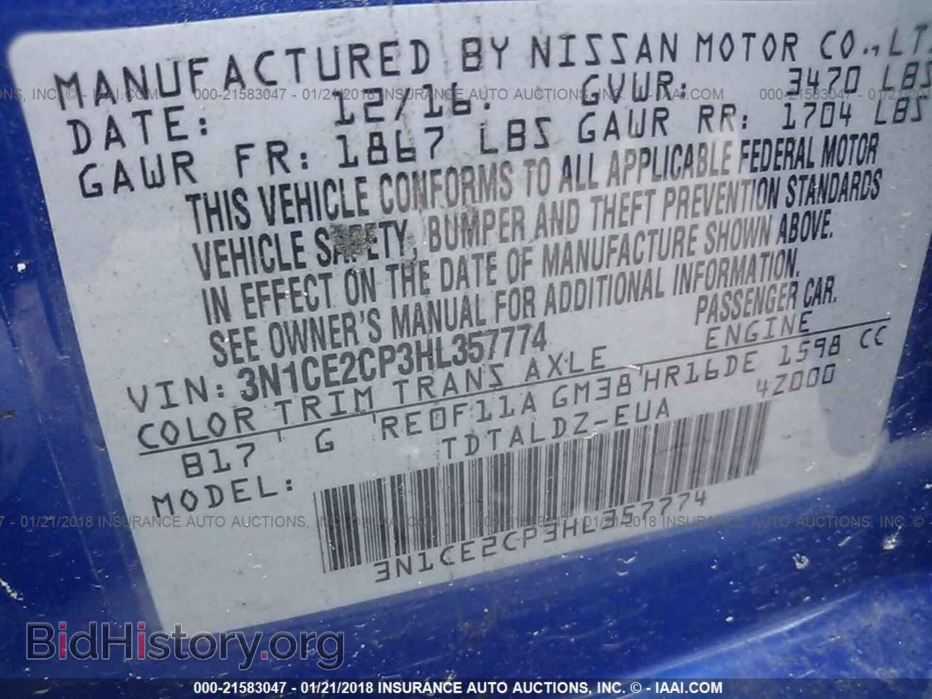 2017 Nissan Versa note - VIN: 3N1CE2CP3HL357774 - Photo 9