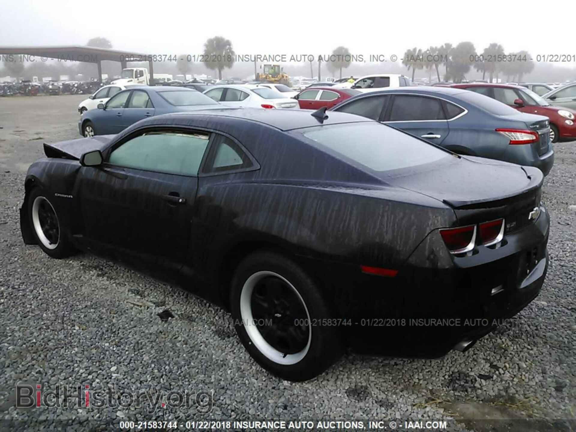 2013 Chevrolet Camaro - VIN: 2G1FA1E35D9108098 - Фото 3
