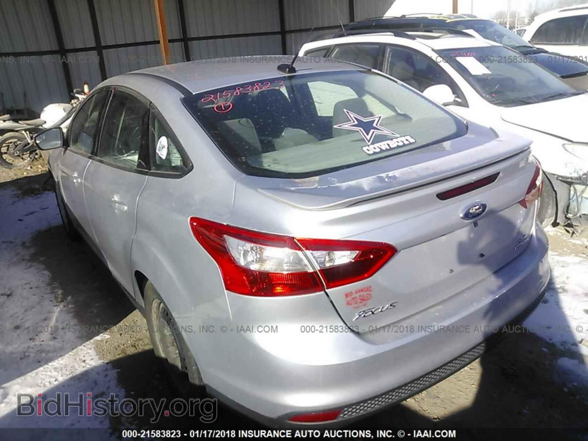 2014 Ford Focus - VIN: 1FADP3F21EL351468 - Фото 3
