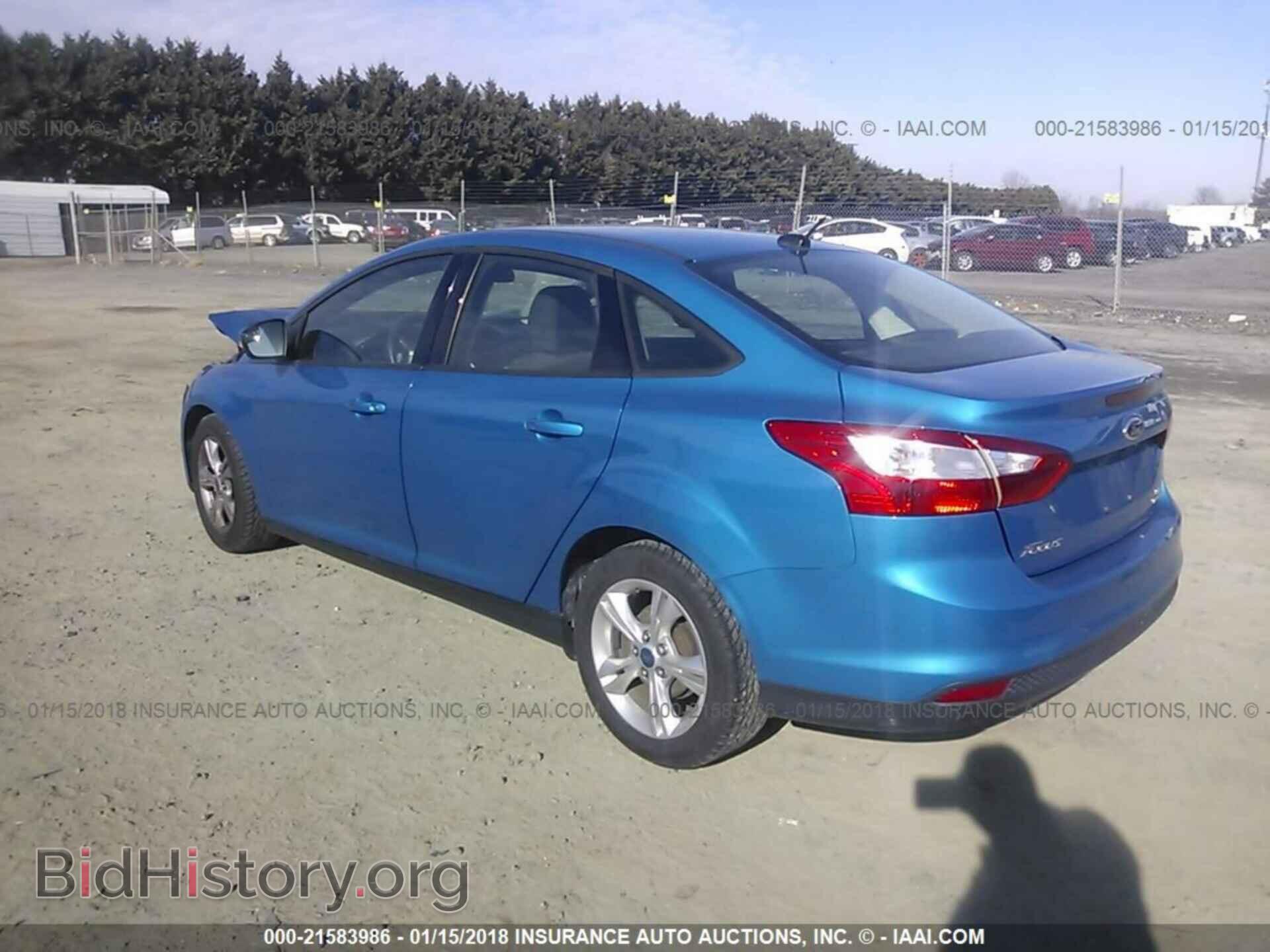 2013 Ford Focus - VIN: 1FADP3F21DL203609 - Photo 3