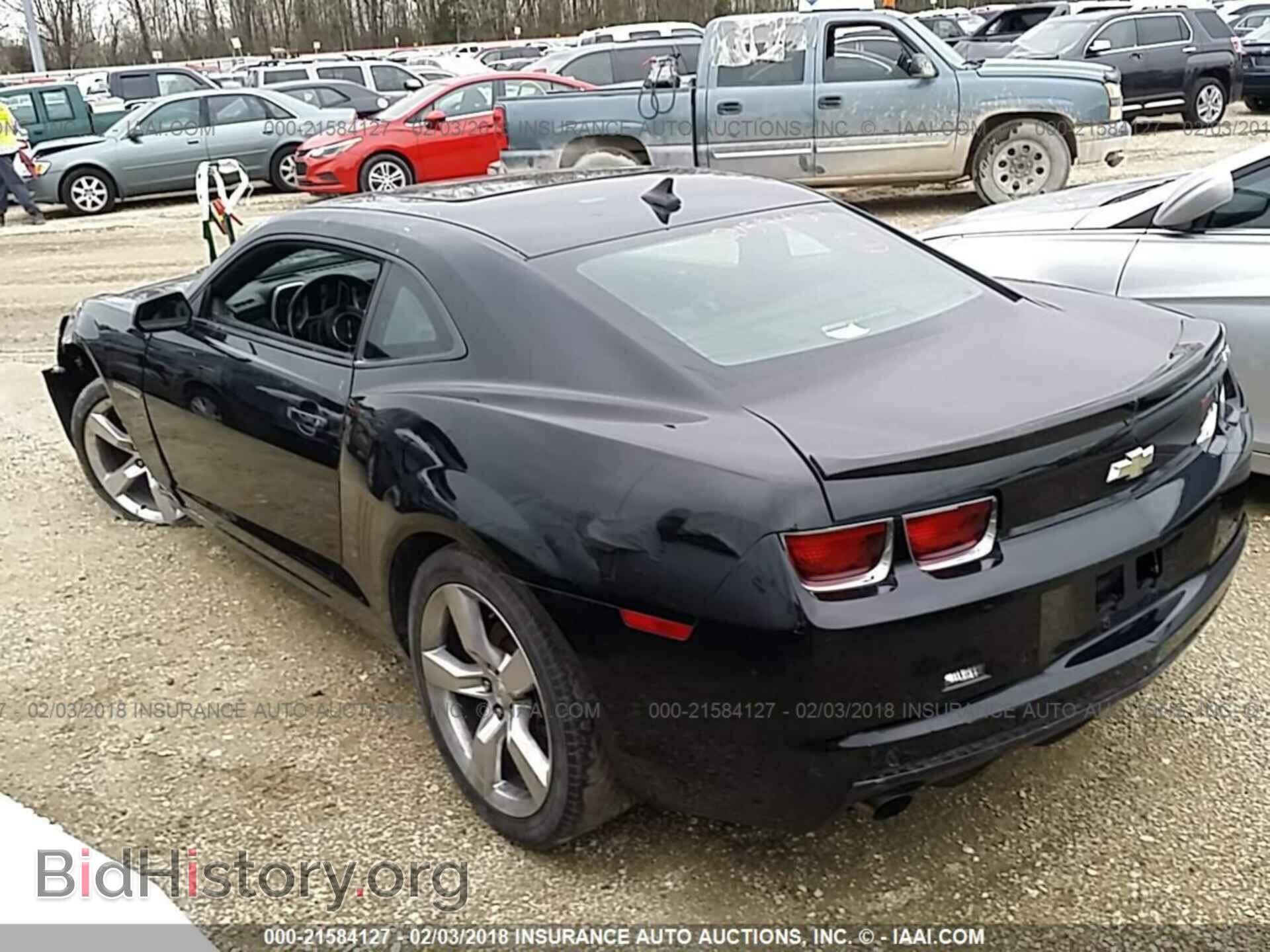 2011 Chevrolet Camaro - VIN: 2G1FC1ED0B9107568 - Фото 3