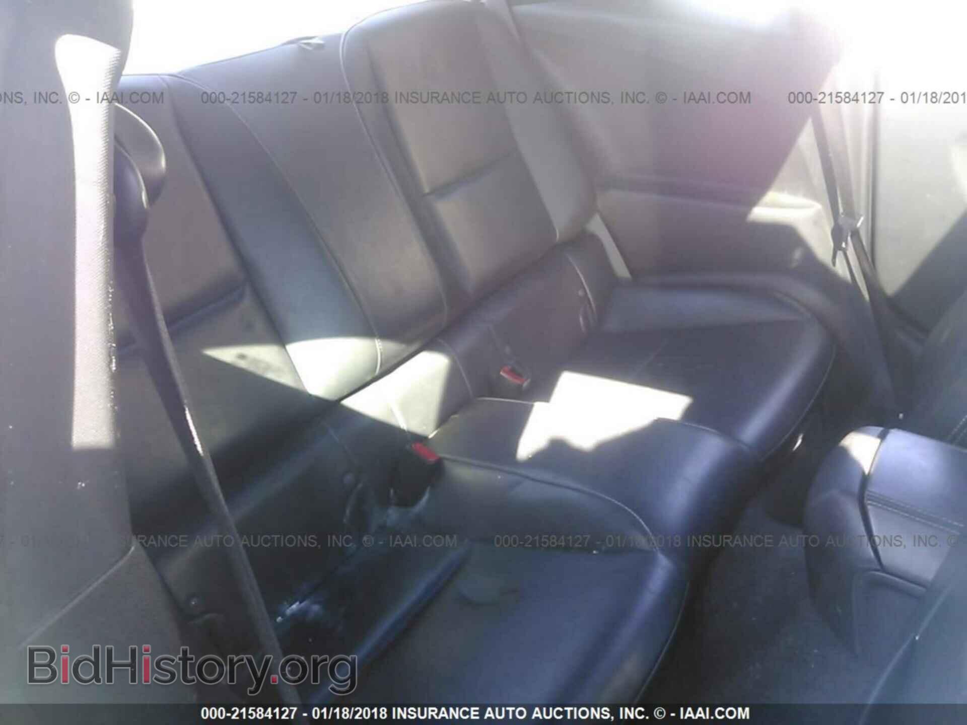 2011 Chevrolet Camaro - VIN: 2G1FC1ED0B9107568 - Фото 8