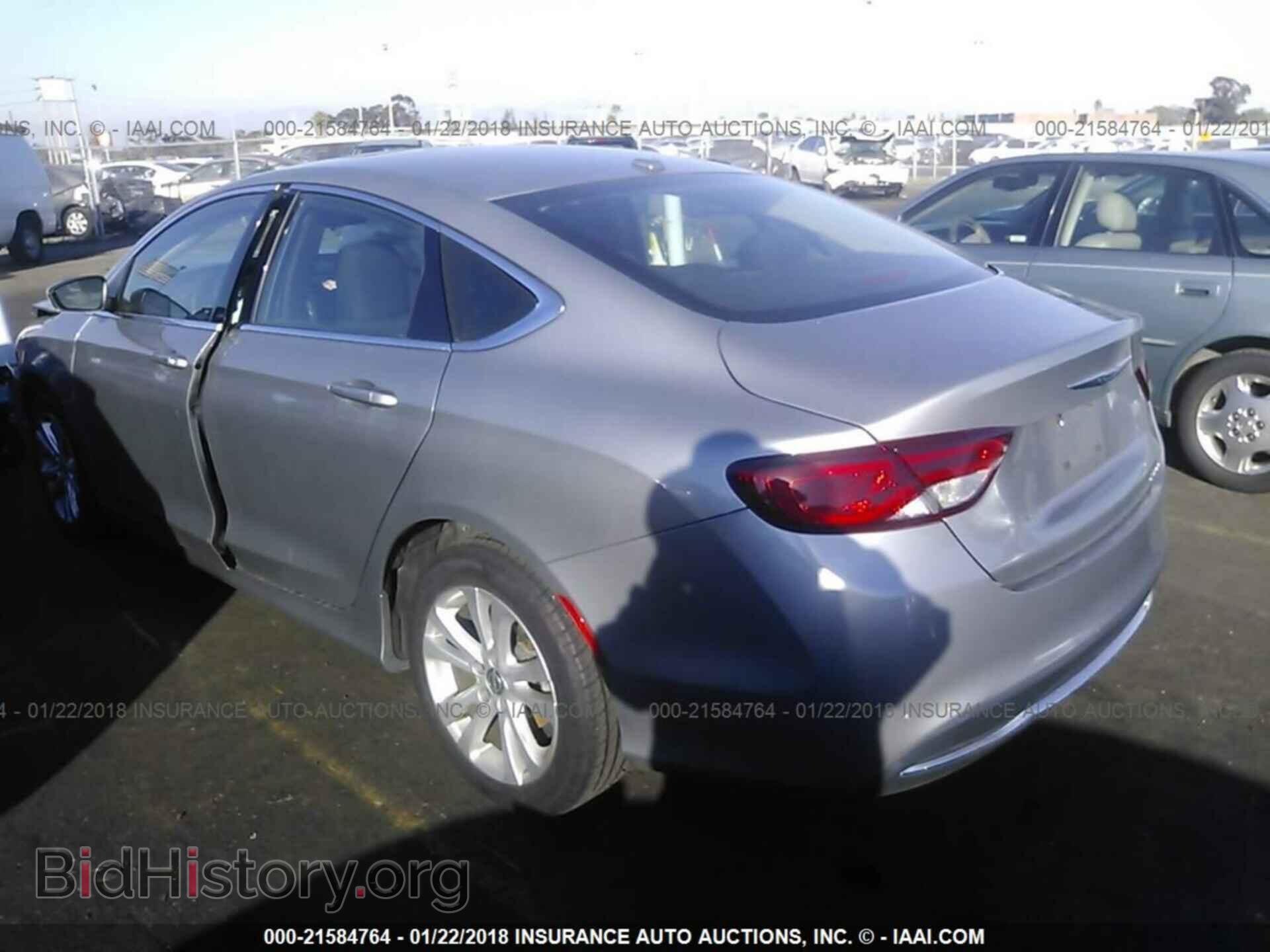 2015 Chrysler 200 - VIN: 1C3CCCAB2FN742213 - Фото 3