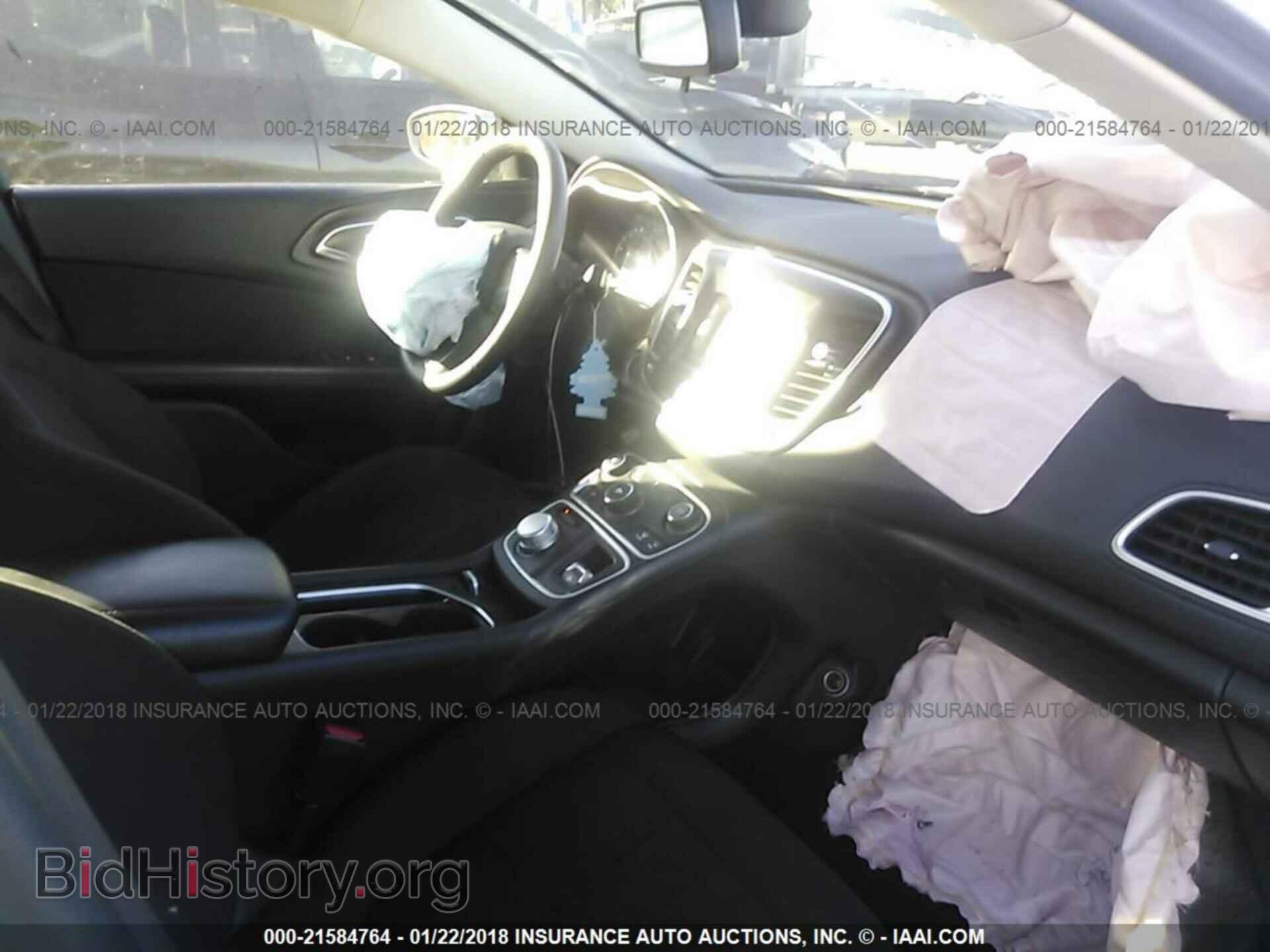 2015 Chrysler 200 - VIN: 1C3CCCAB2FN742213 - Фото 5