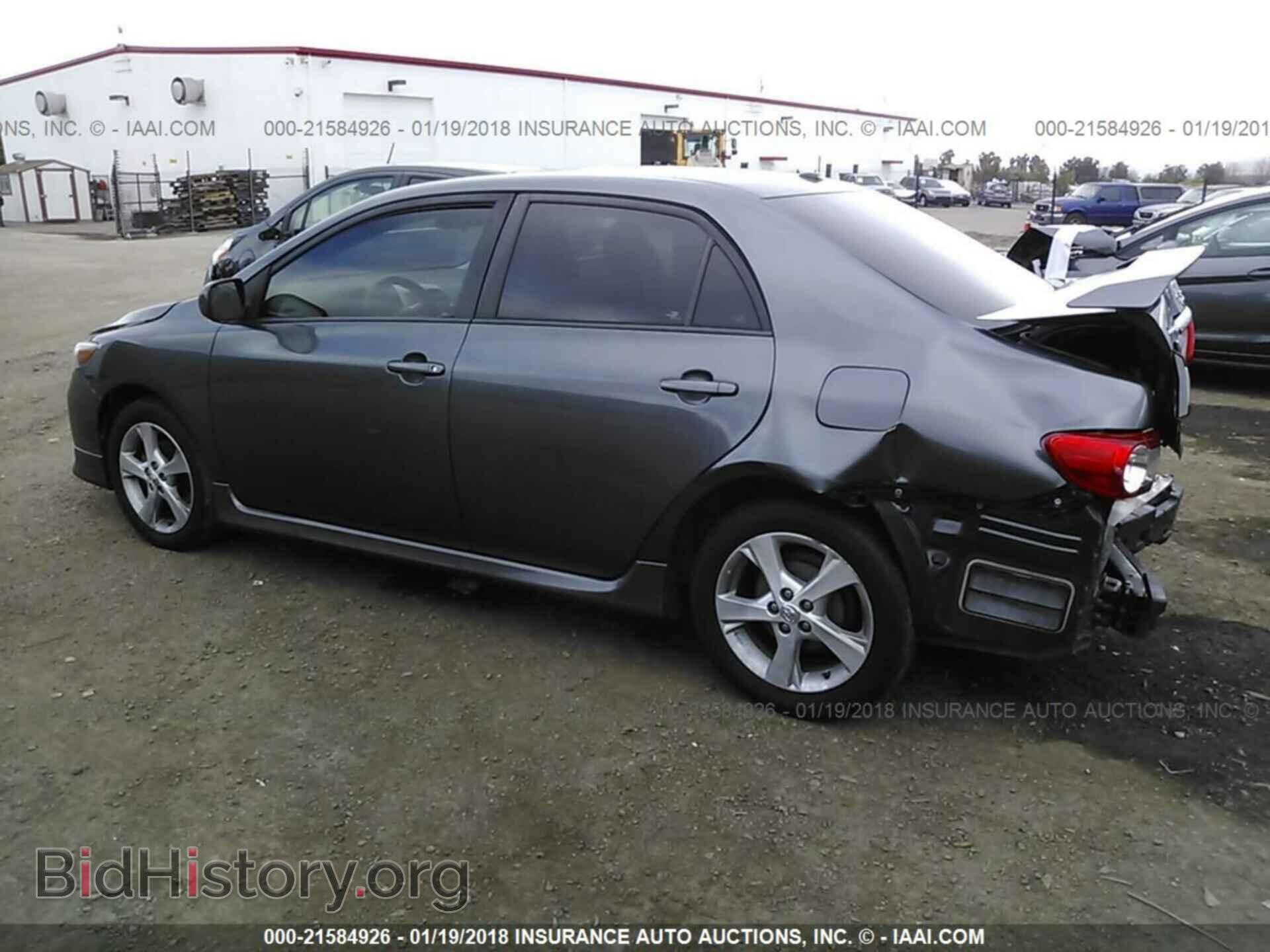 2011 Toyota Corolla - VIN: 2T1BU4EEXBC722691 - Фото 3