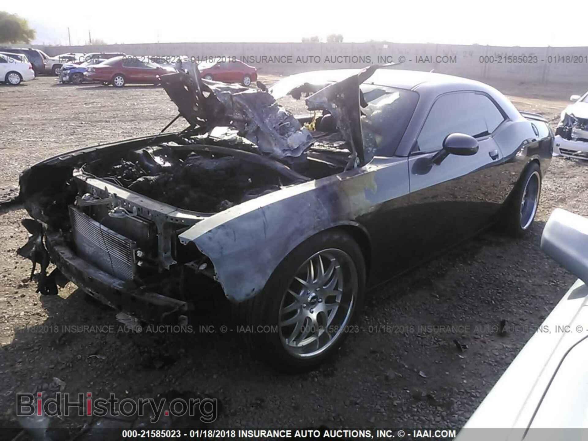 2015 Dodge Challenger - VIN: 2C3CDZBG5FH701920 - Photo 2