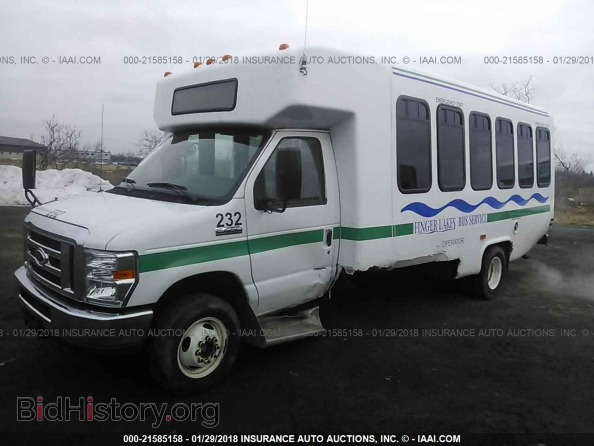 2015 Ford Econoline - VIN: 1FDFE4FS3FDA10577 - Фото 2