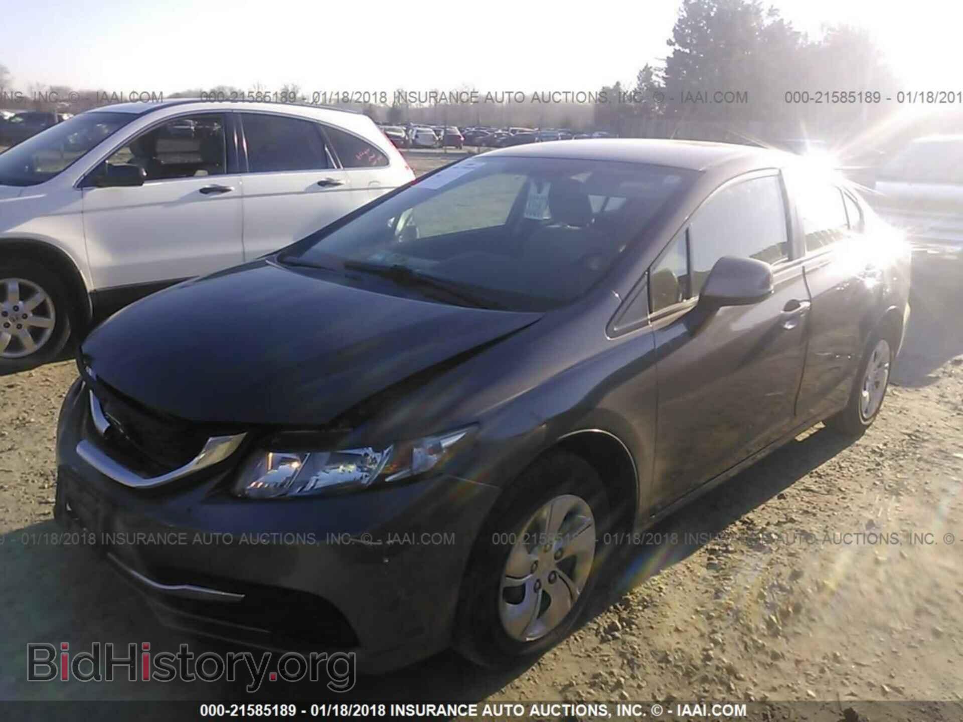 2013 Honda Civic - VIN: 2HGFB2F58DH546633 - Фото 2