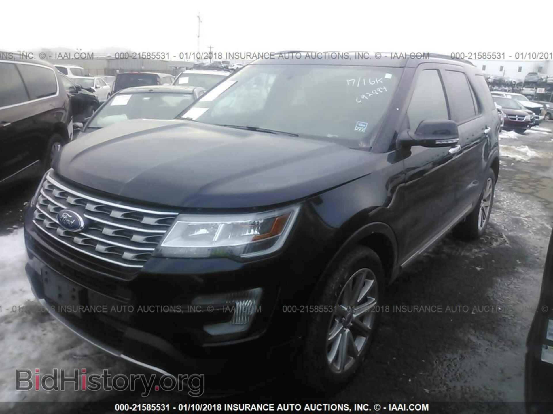 2017 Ford Explorer - VIN: 1FM5K8F85HGC92884 - Photo 2