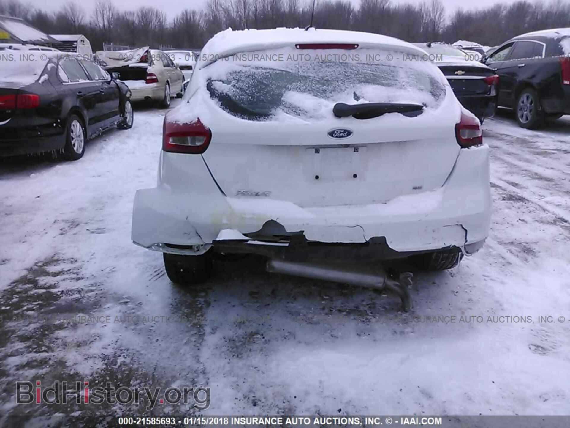 2017 Ford Focus - VIN: 1FADP3K25HL279006 - Photo 6