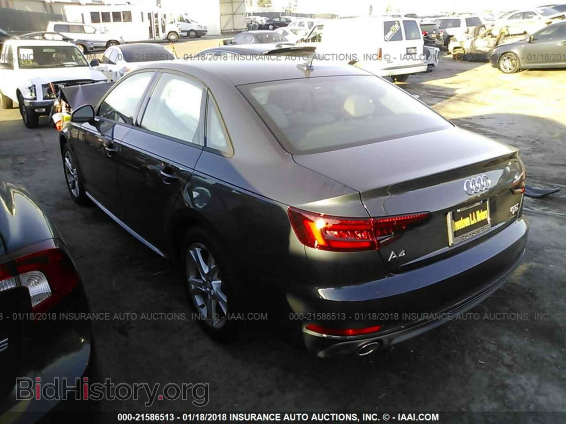 2018 Audi A4 - VIN: WAUKMAF46JA068163 - Фото 3
