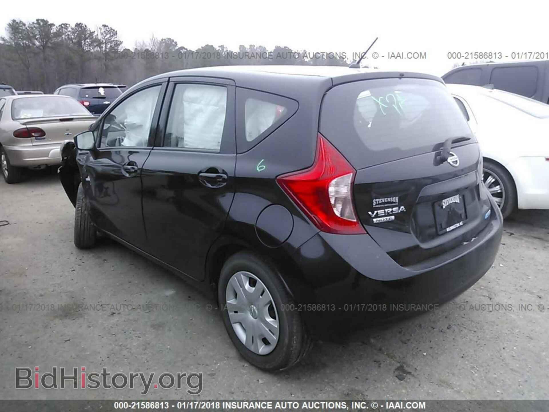 2015 Nissan Versa note - VIN: 3N1CE2CP0FL394066 - Photo 3
