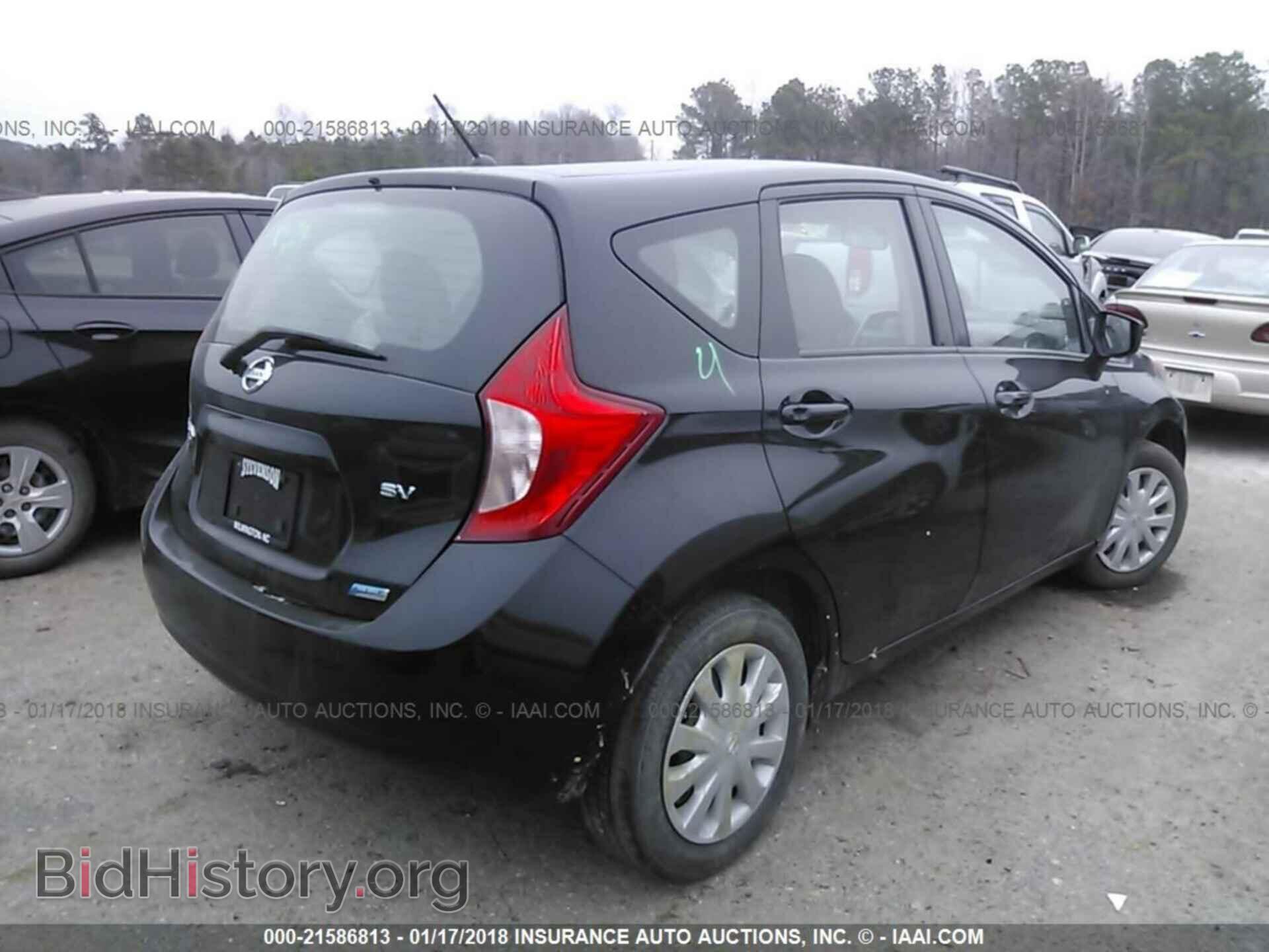 2015 Nissan Versa note - VIN: 3N1CE2CP0FL394066 - Photo 4