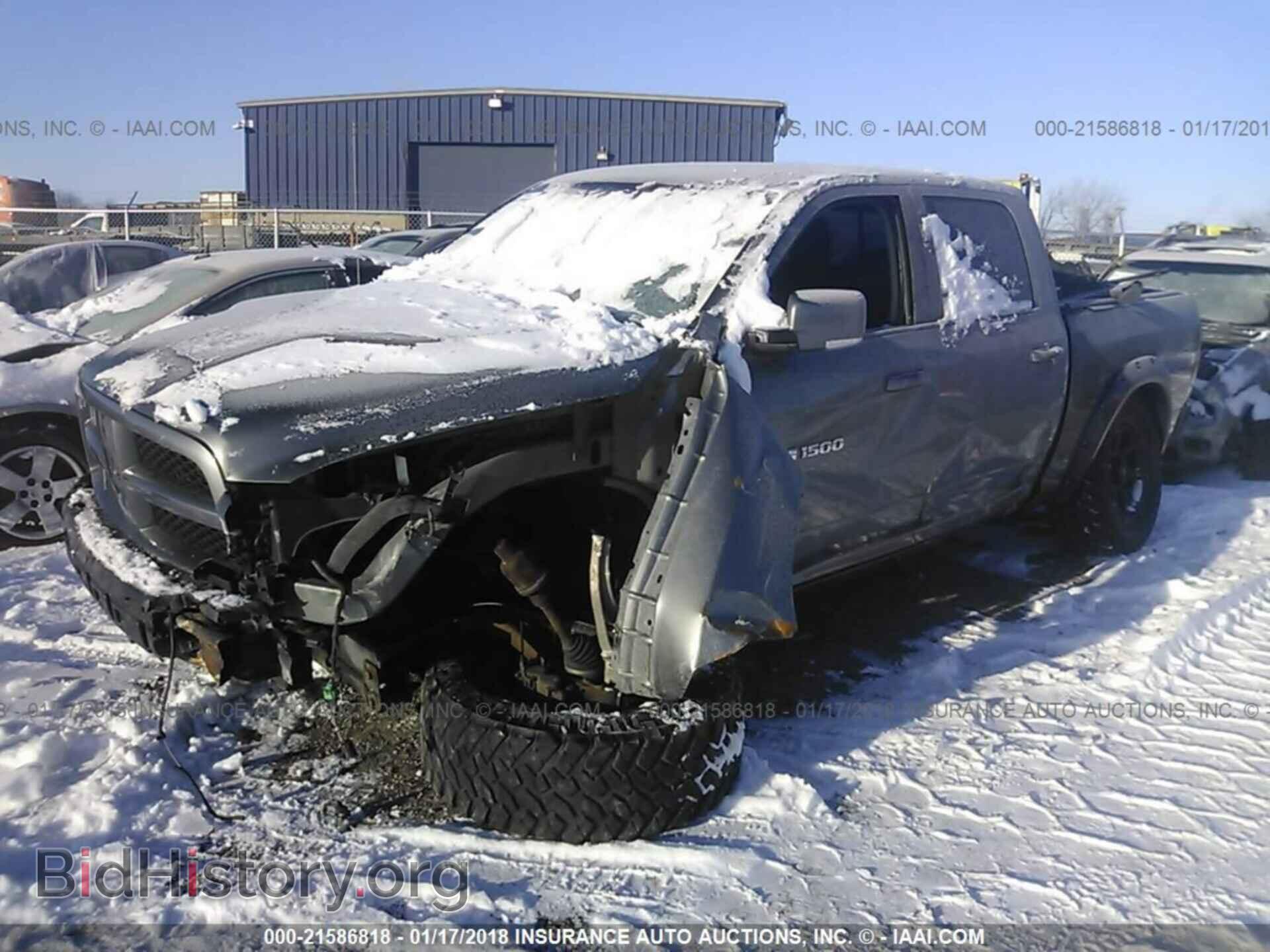 2012 Dodge Ram 1500 - VIN: 1C6RD7MT3CS264239 - Photo 2