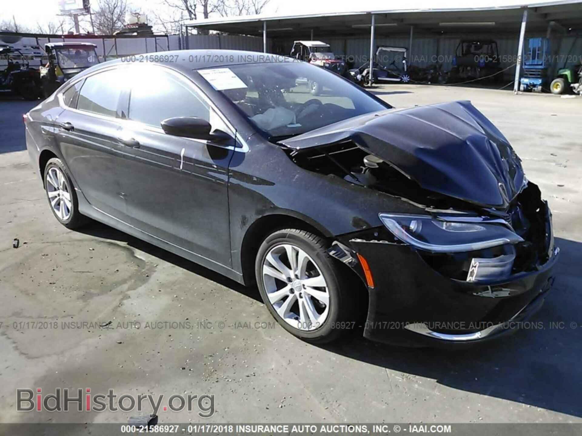 Photo 1C3CCCAB2FN682692 - Chrysler 200 2015