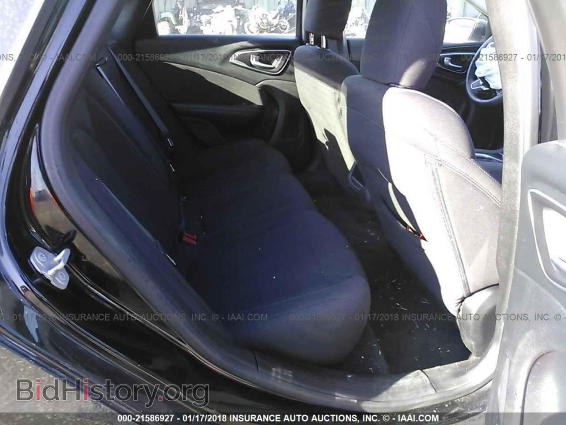2015 Chrysler 200 - VIN: 1C3CCCAB2FN682692 - Photo 8