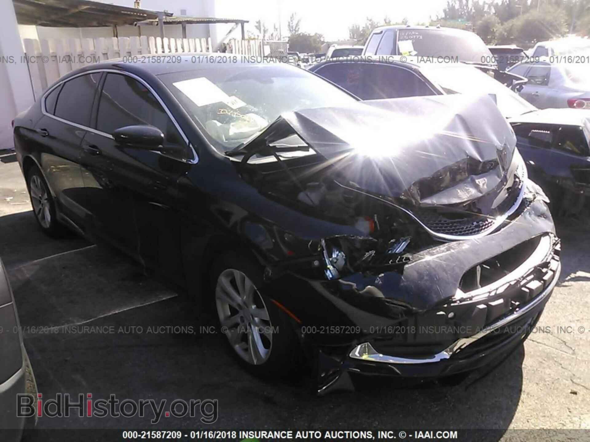 Photo 1C3CCCAB4GN120505 - Chrysler 200 2016