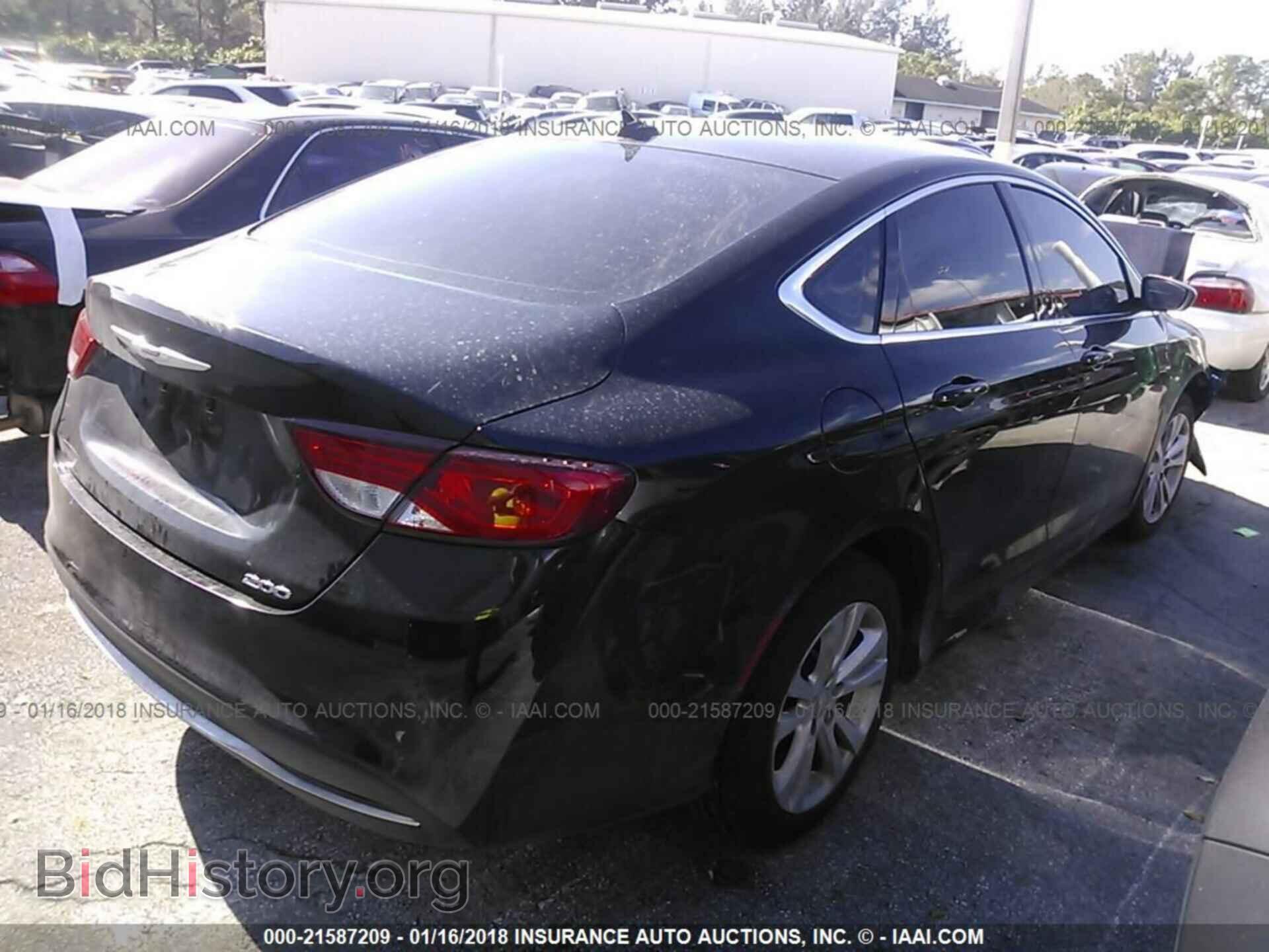 2016 Chrysler 200 - VIN: 1C3CCCAB4GN120505 - Photo 4