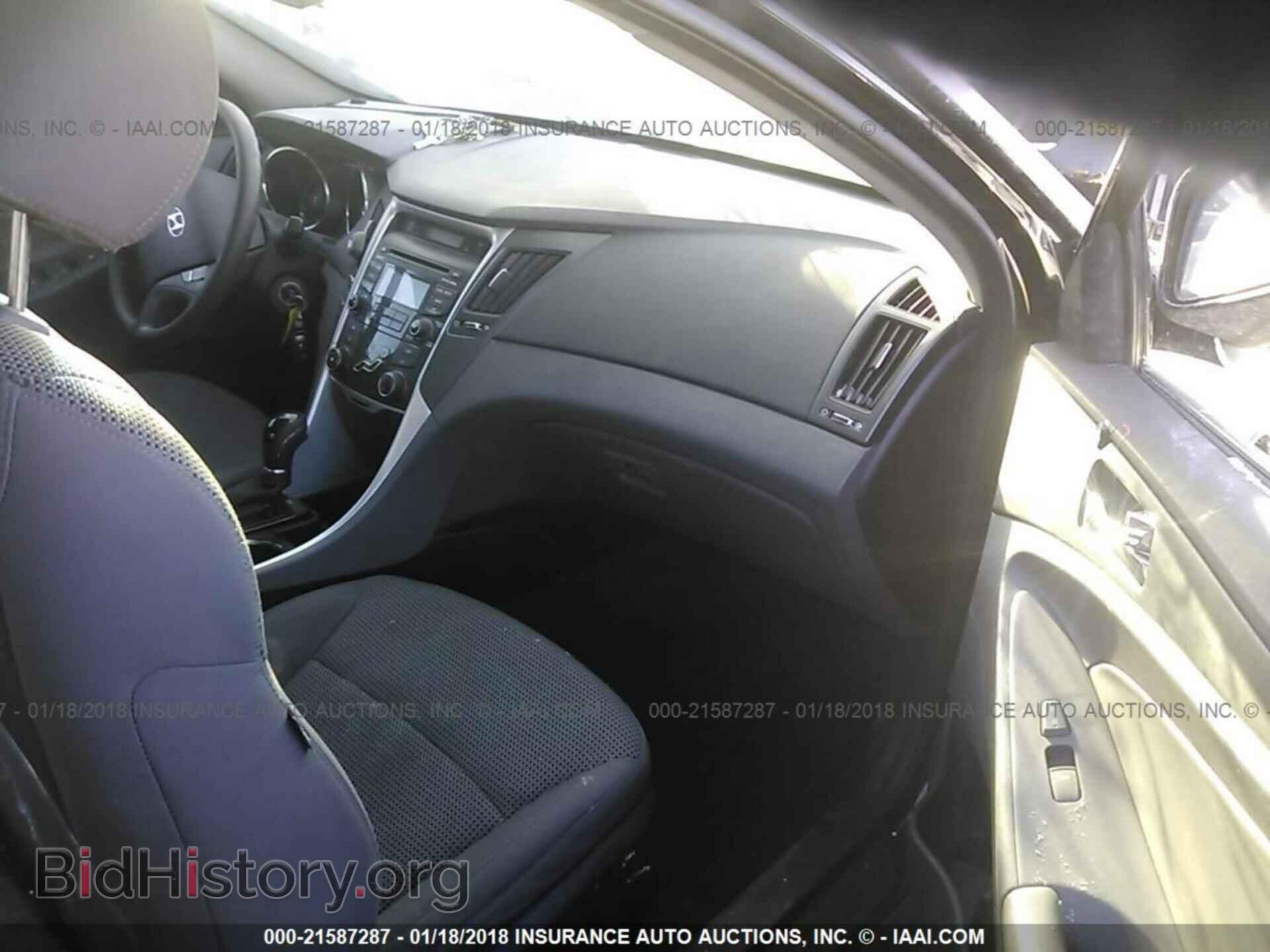 2012 Hyundai Sonata - VIN: 5NPEB4AC0CH356021 - Фото 5