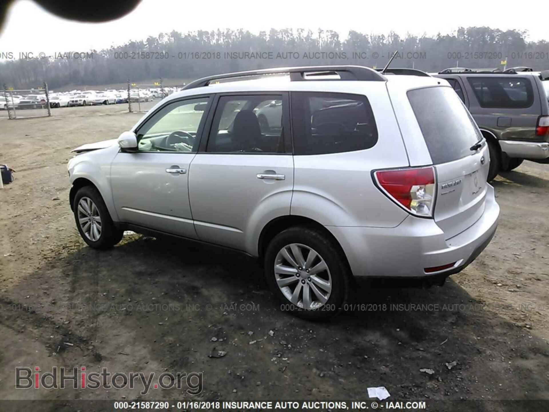 2011 Subaru Forester - VIN: JF2SHBDC4BH718433 - Фото 3