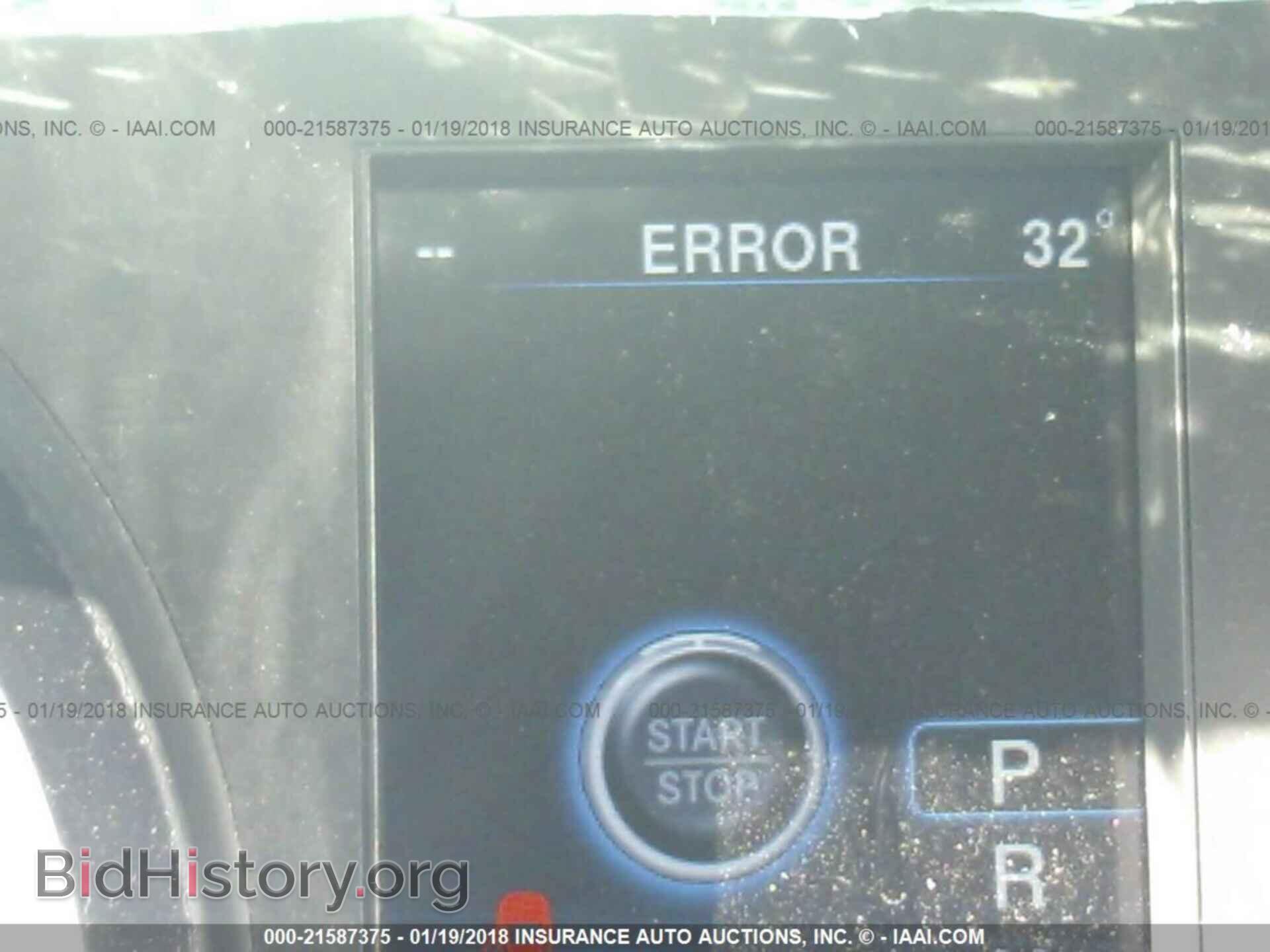 2014 Chrysler 300c - VIN: 2C3CCAKT1EH276566 - Фото 7