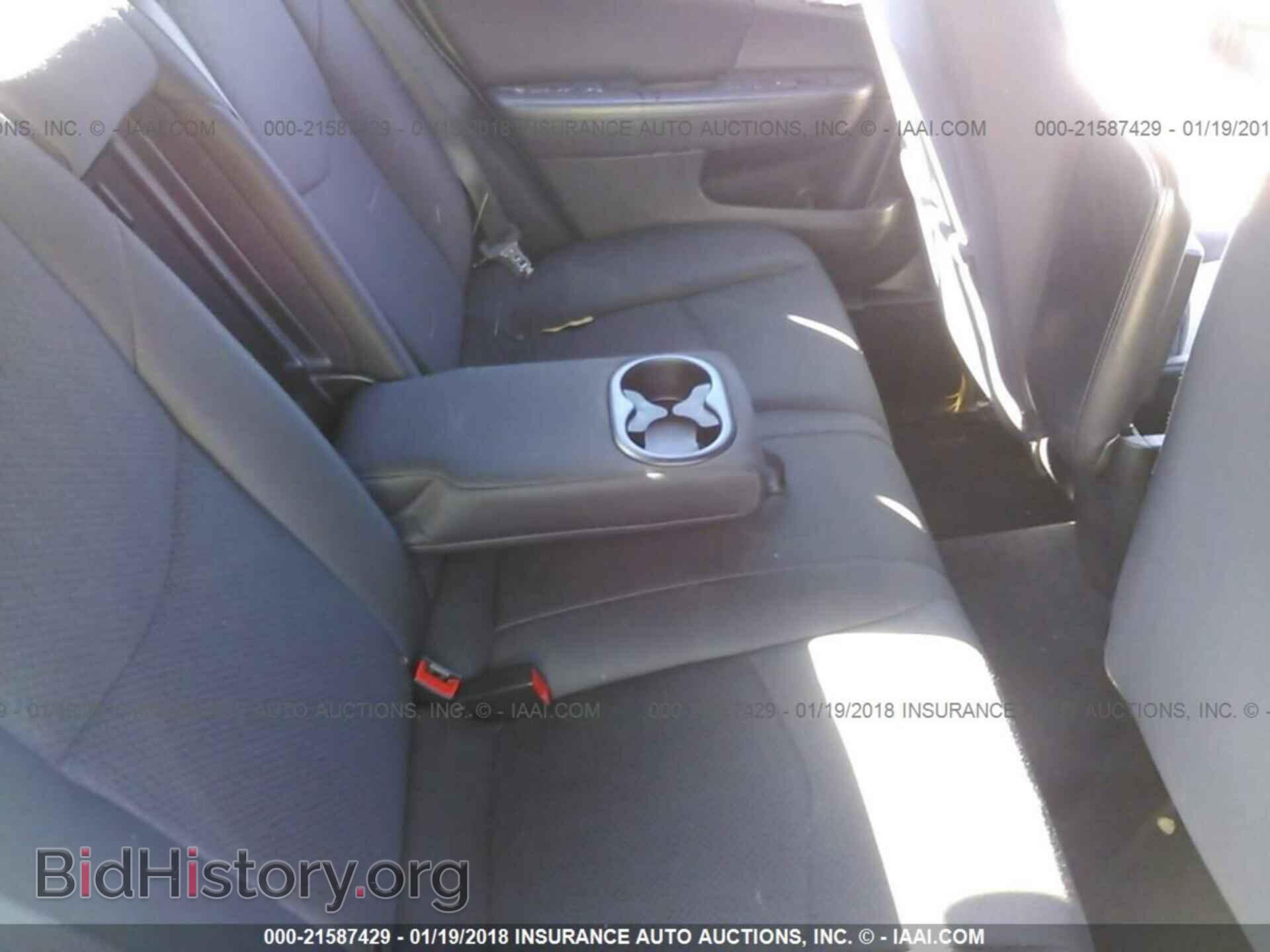 2014 Chrysler 200 - VIN: 1C3CCBAB3EN168018 - Photo 8