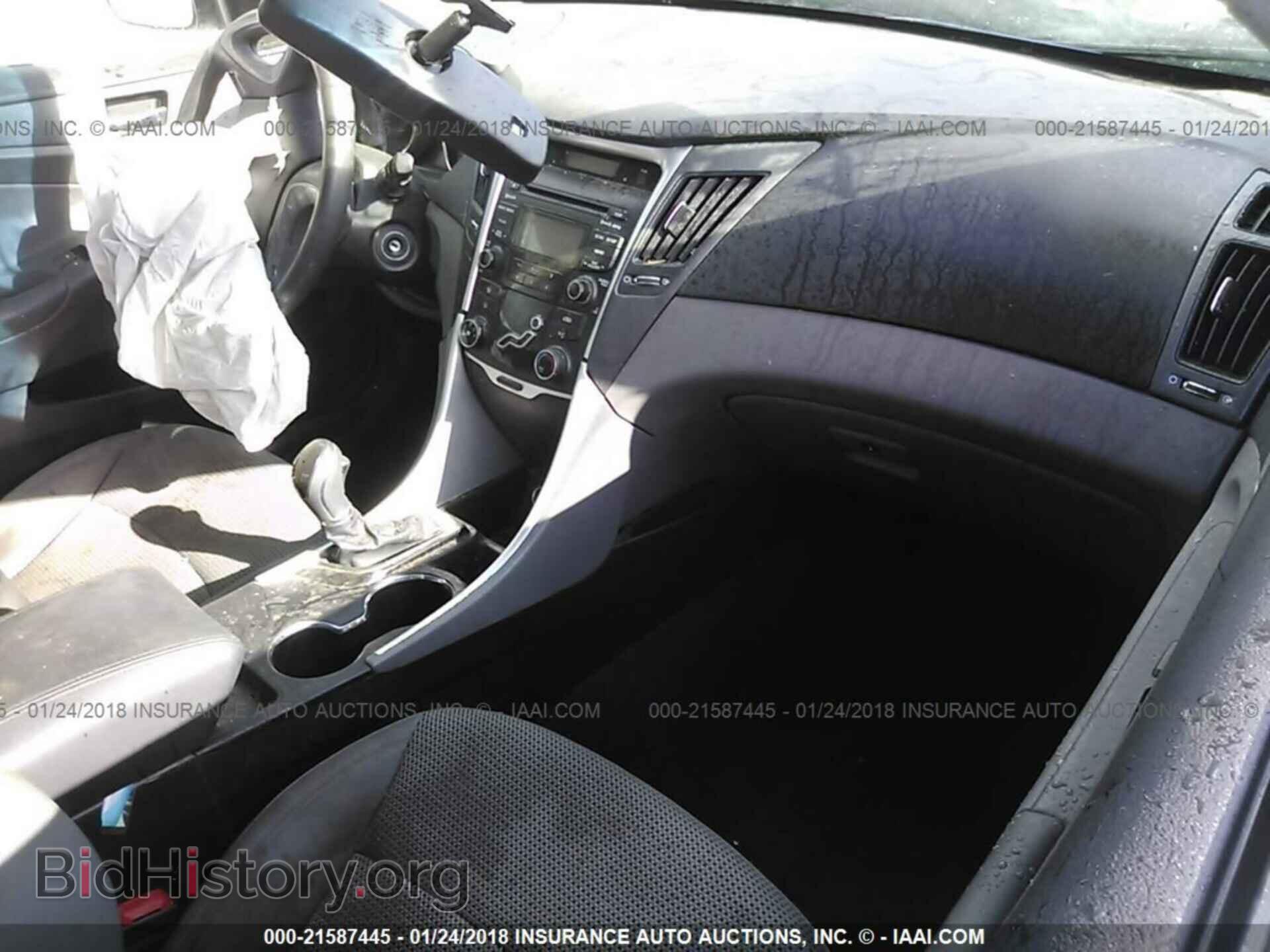 2012 Hyundai Sonata - VIN: 5NPEB4AC4CH480163 - Photo 5
