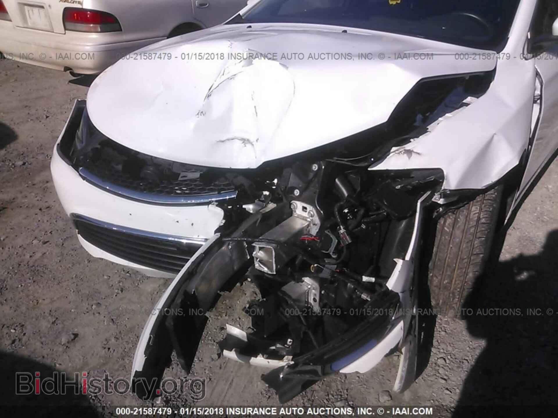 2016 Chrysler 200 - VIN: 1C3CCCAB9GN106213 - Photo 6