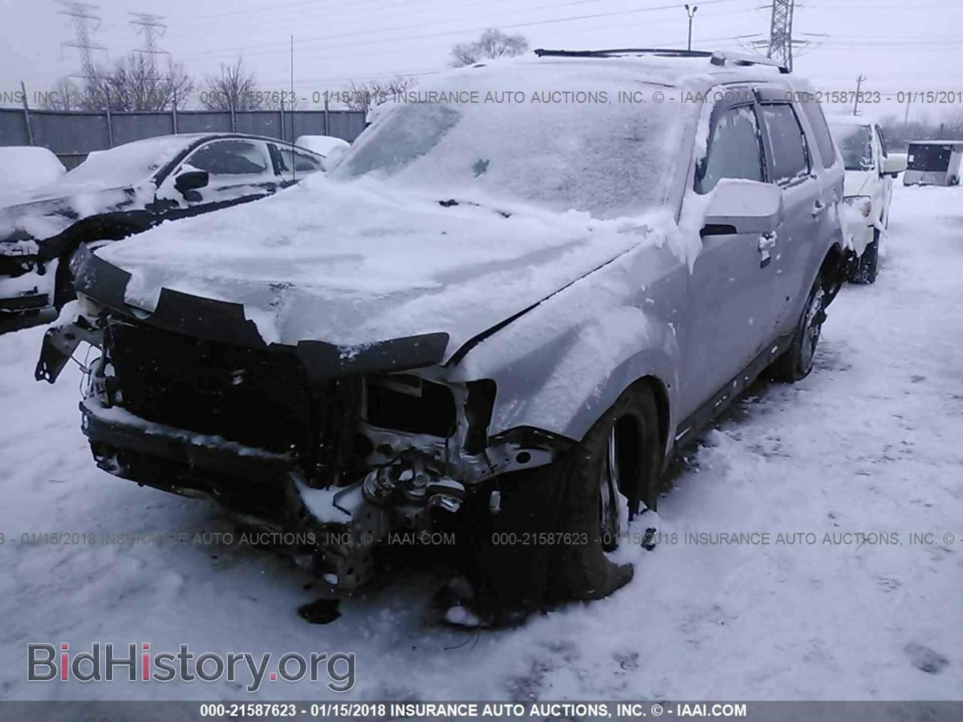 2012 Ford Escape - VIN: 1FMCU0EG1CKC84668 - Фото 2