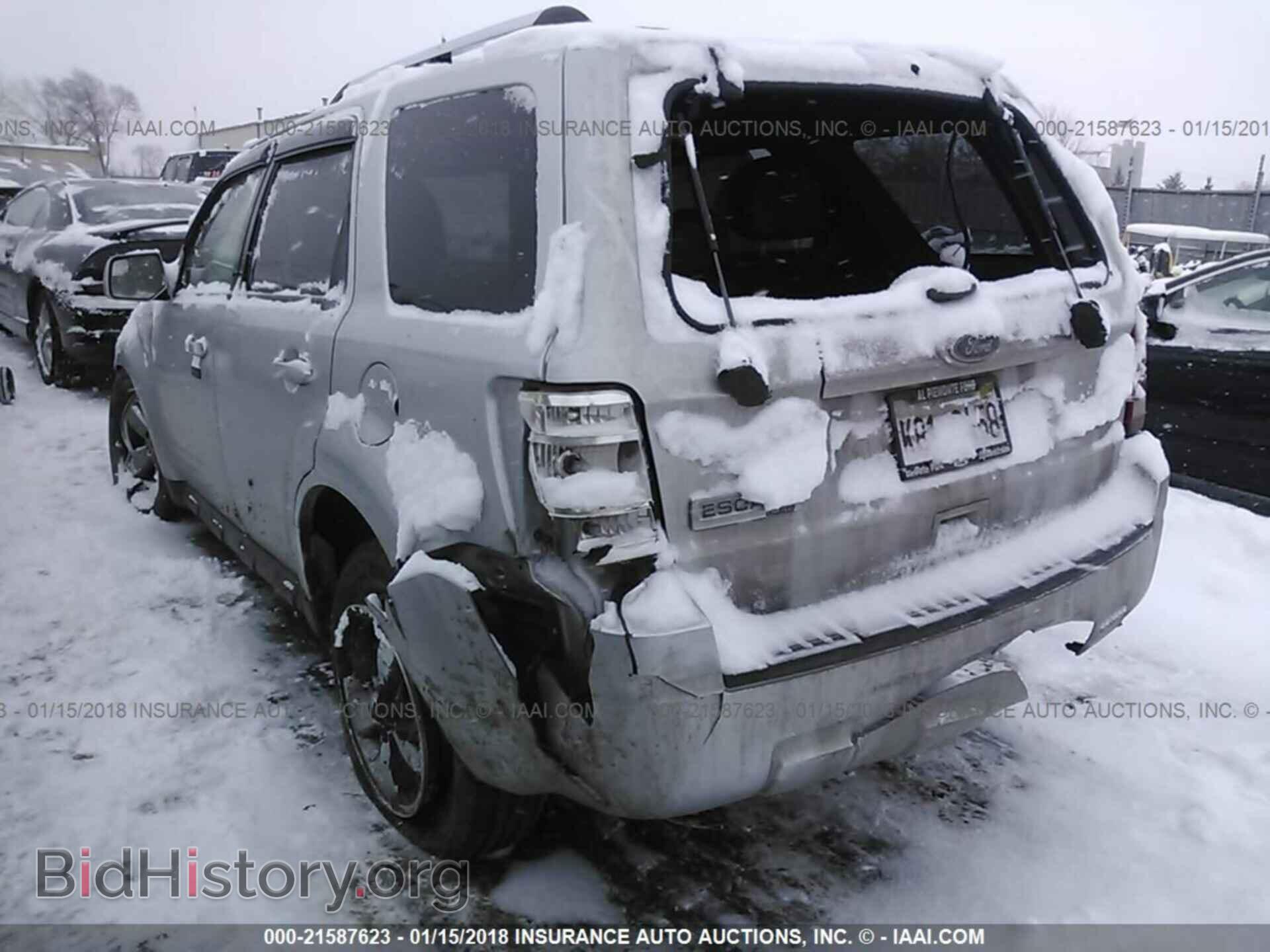 2012 Ford Escape - VIN: 1FMCU0EG1CKC84668 - Фото 3