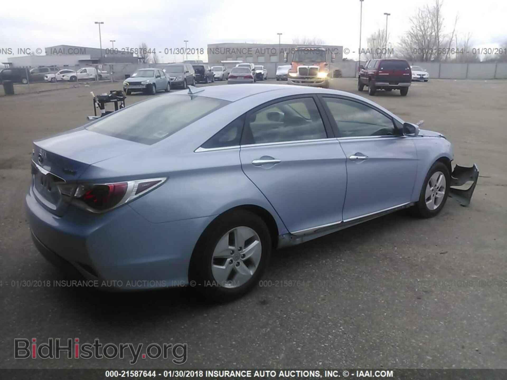 2012 Hyundai Sonata - VIN: KMHEC4A41CA040409 - Фото 4