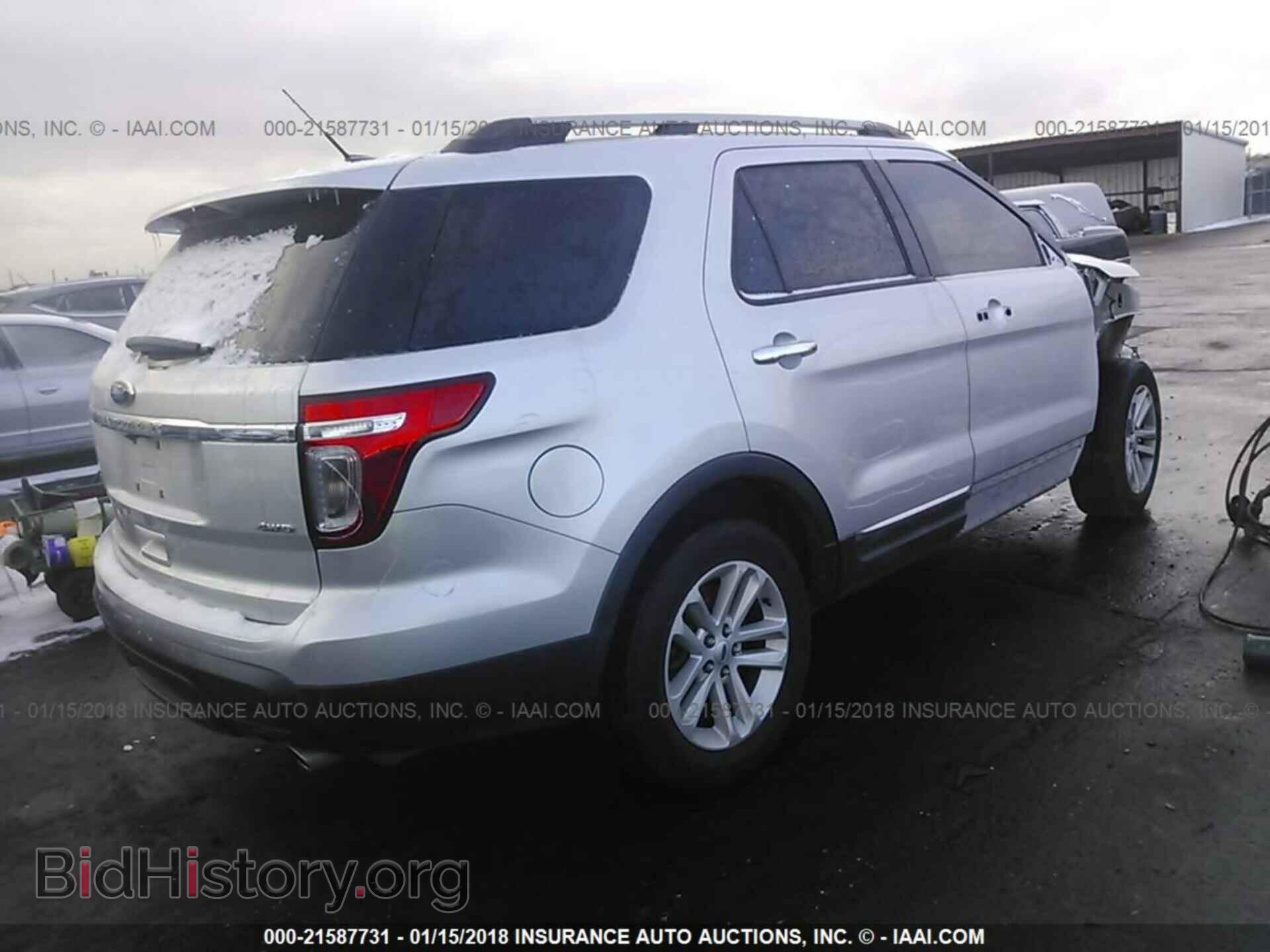 2013 Ford Explorer - VIN: 1FM5K8D80DGC00707 - Фото 4