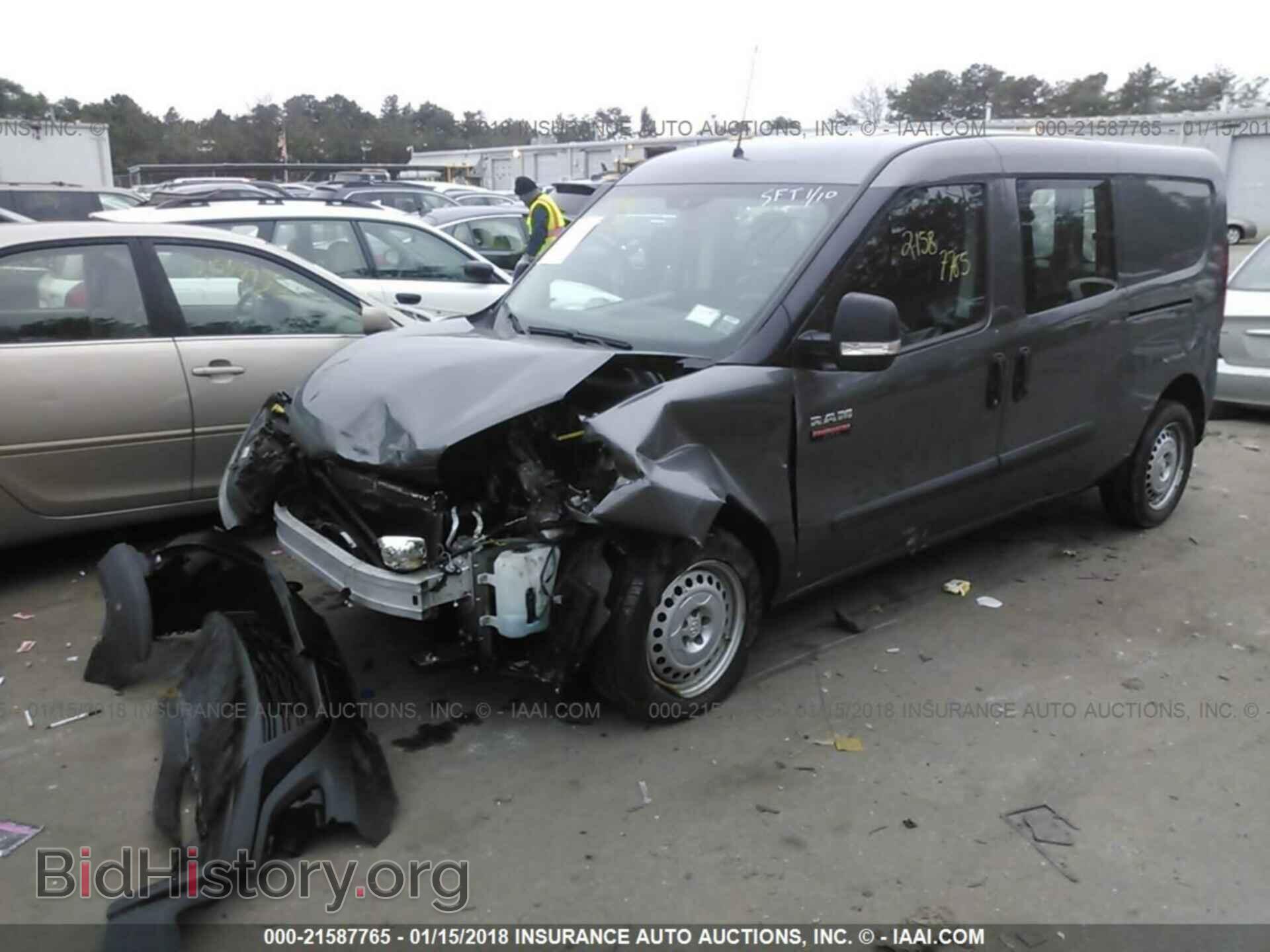 2015 Ram Promaster - VIN: ZFBERFAT0F6A81911 - Фото 2
